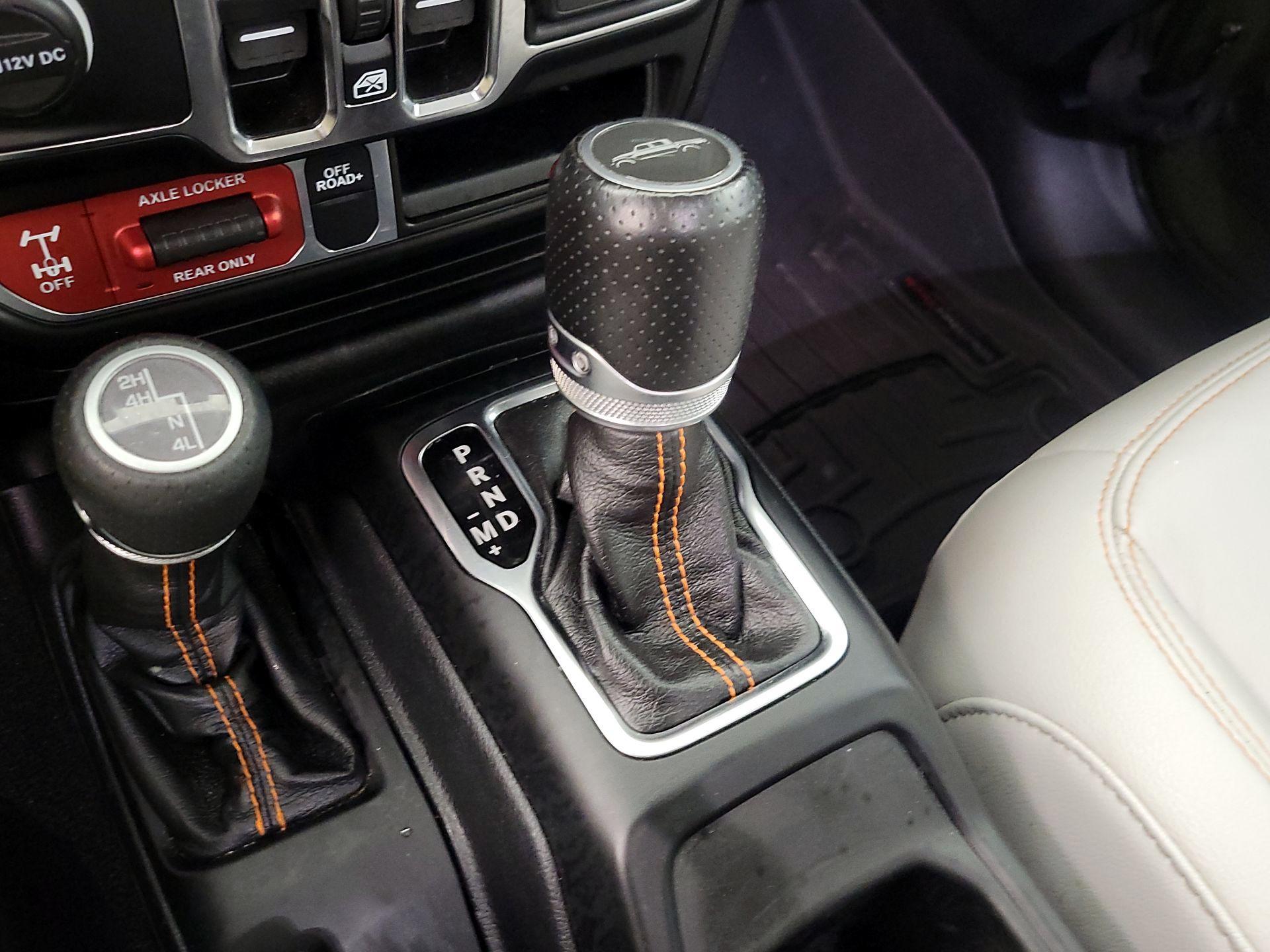 Thumbnail: 2021 Jeep Gladiator - 18