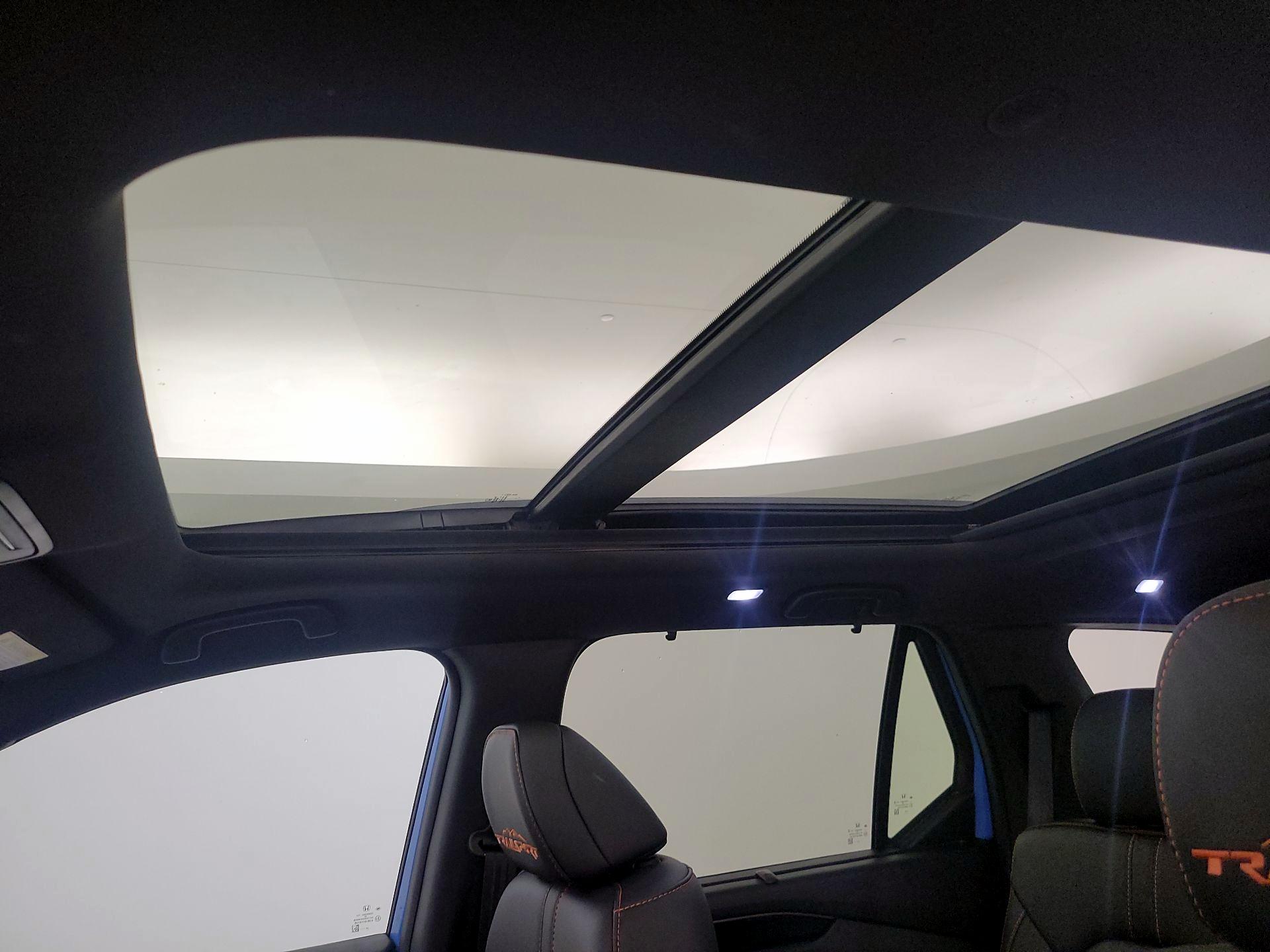 Thumbnail: 2025 Honda Pilot - 19