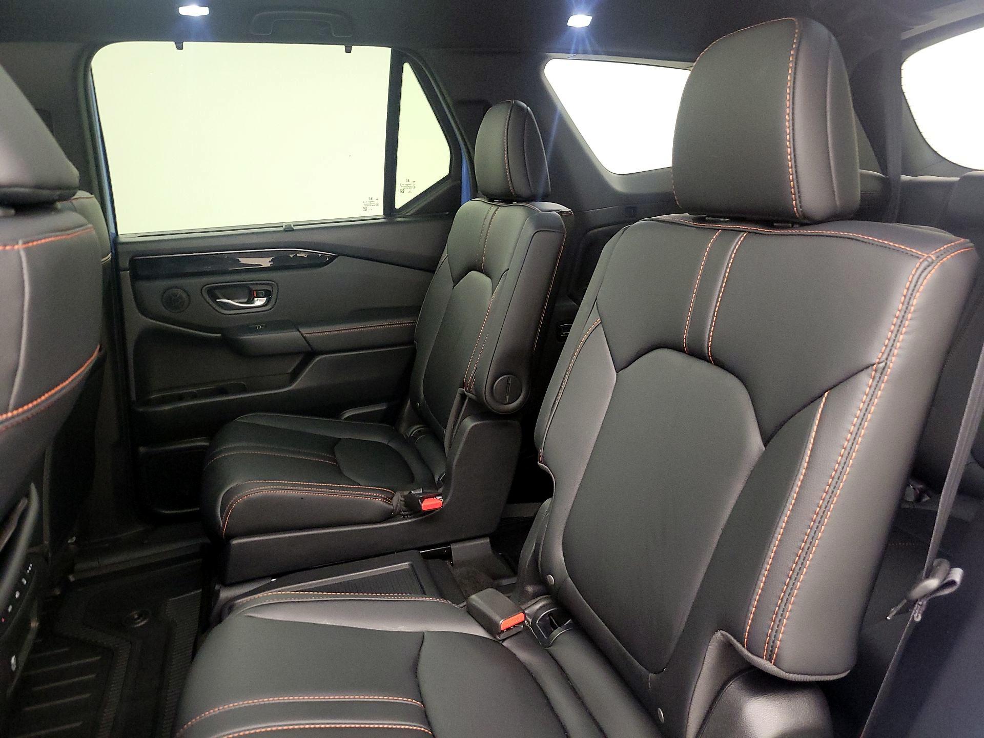 Thumbnail: 2025 Honda Pilot - 20