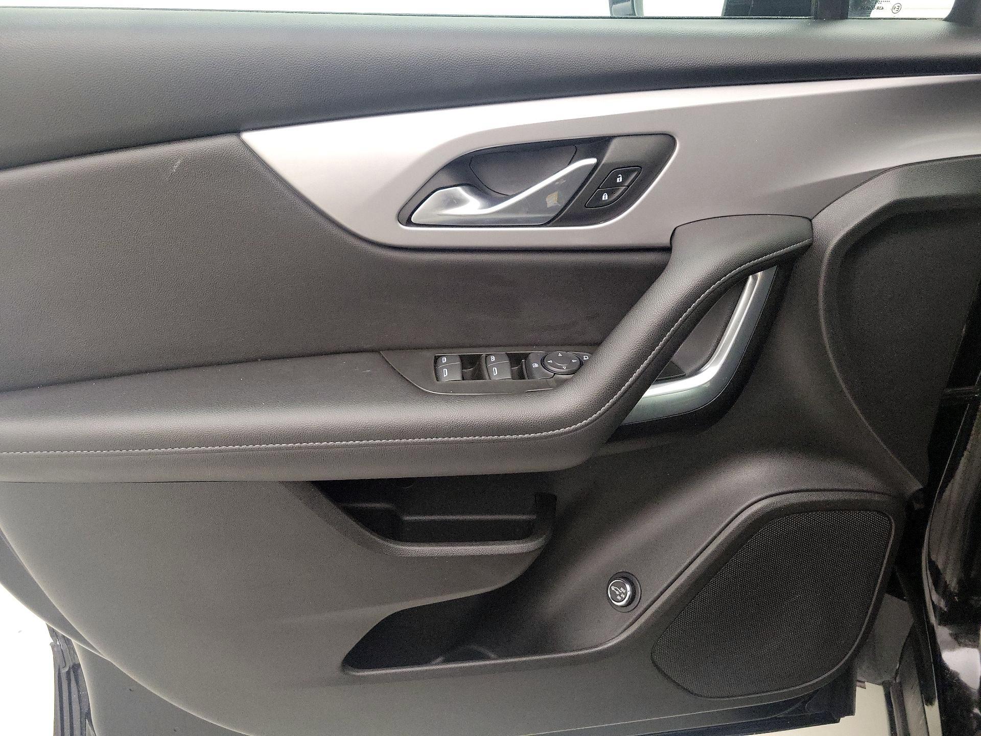 Thumbnail: 2022 Chevrolet Blazer - 12