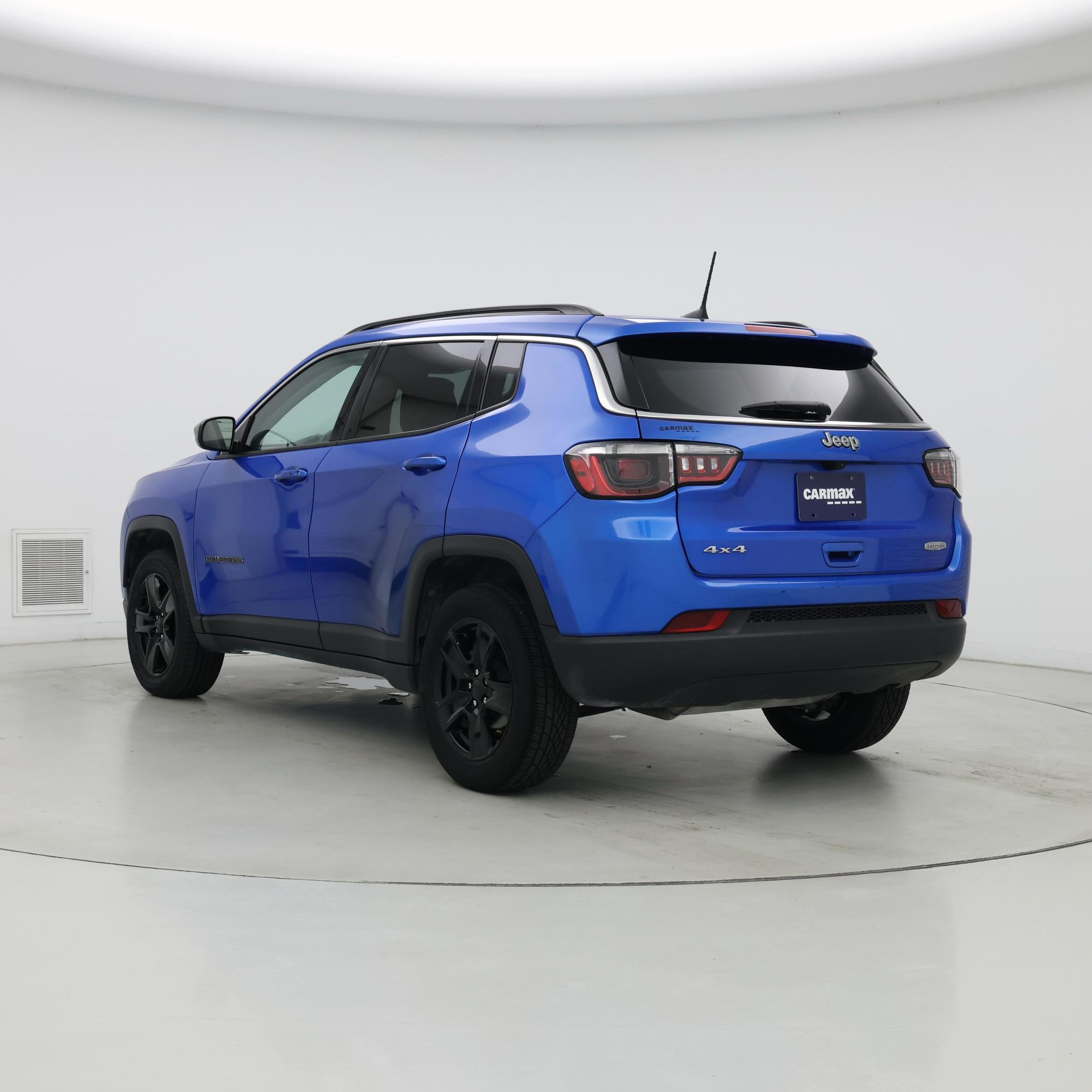 Thumbnail: 2022 Jeep Compass - 2