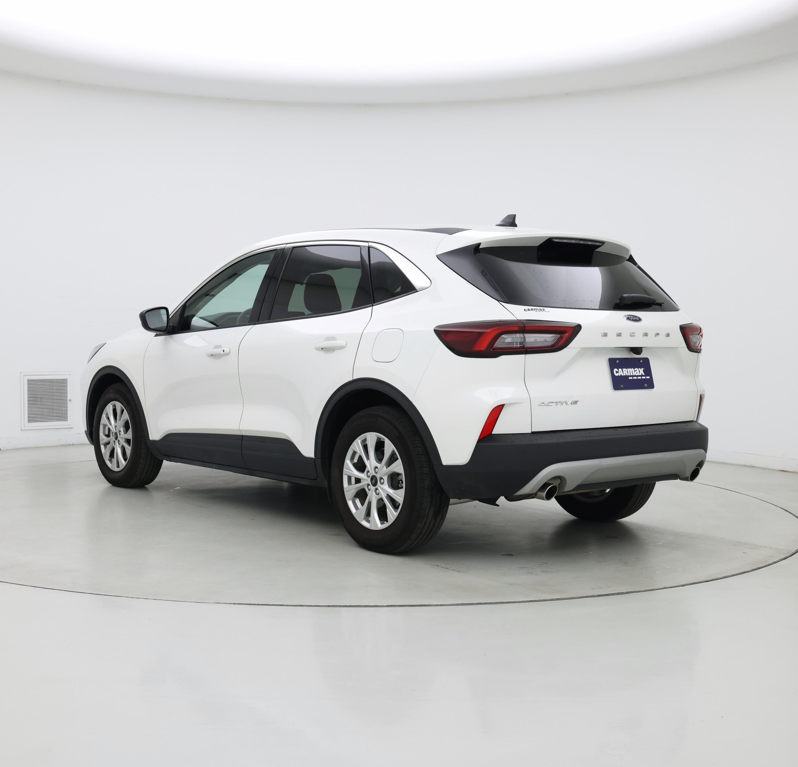 Thumbnail: 2023 Ford Escape - 2