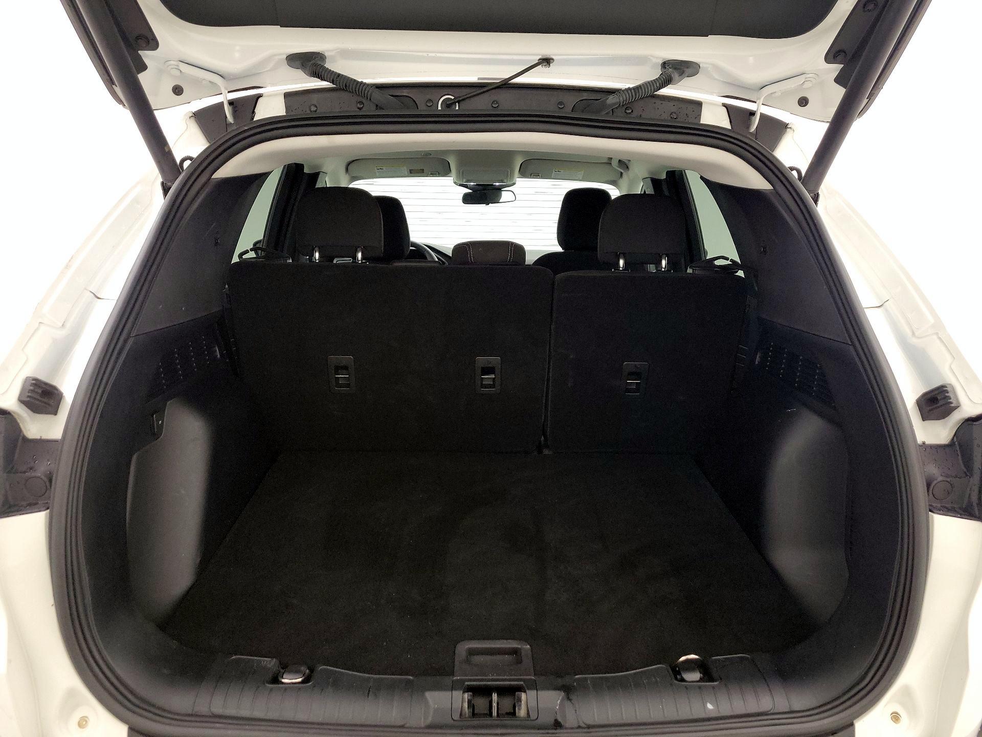 Thumbnail: 2023 Ford Escape - 20