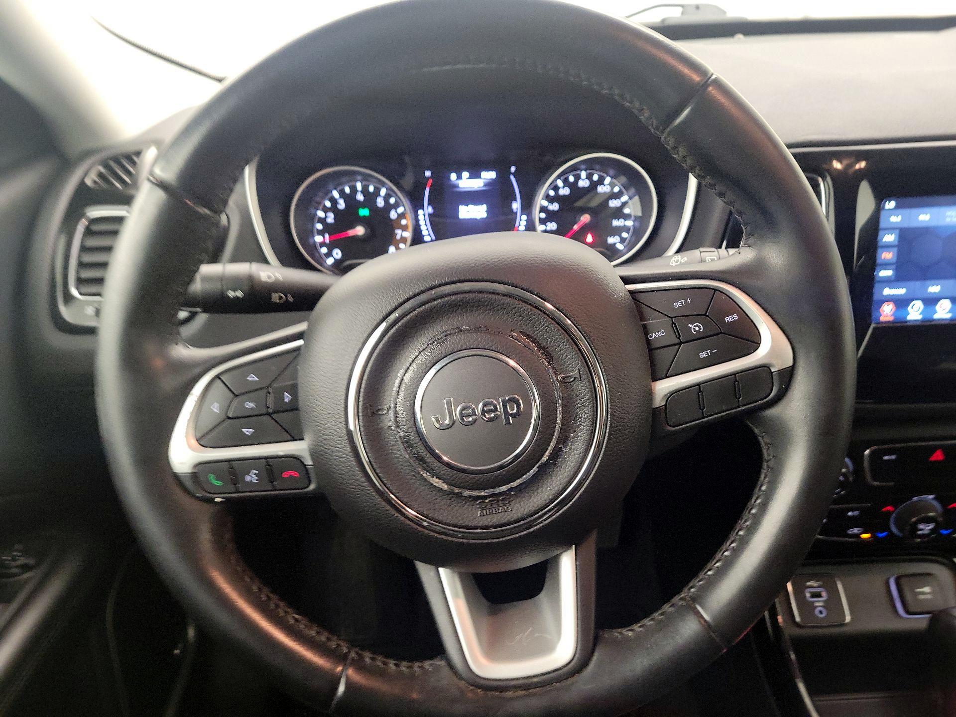 Thumbnail: 2020 Jeep Compass - 10