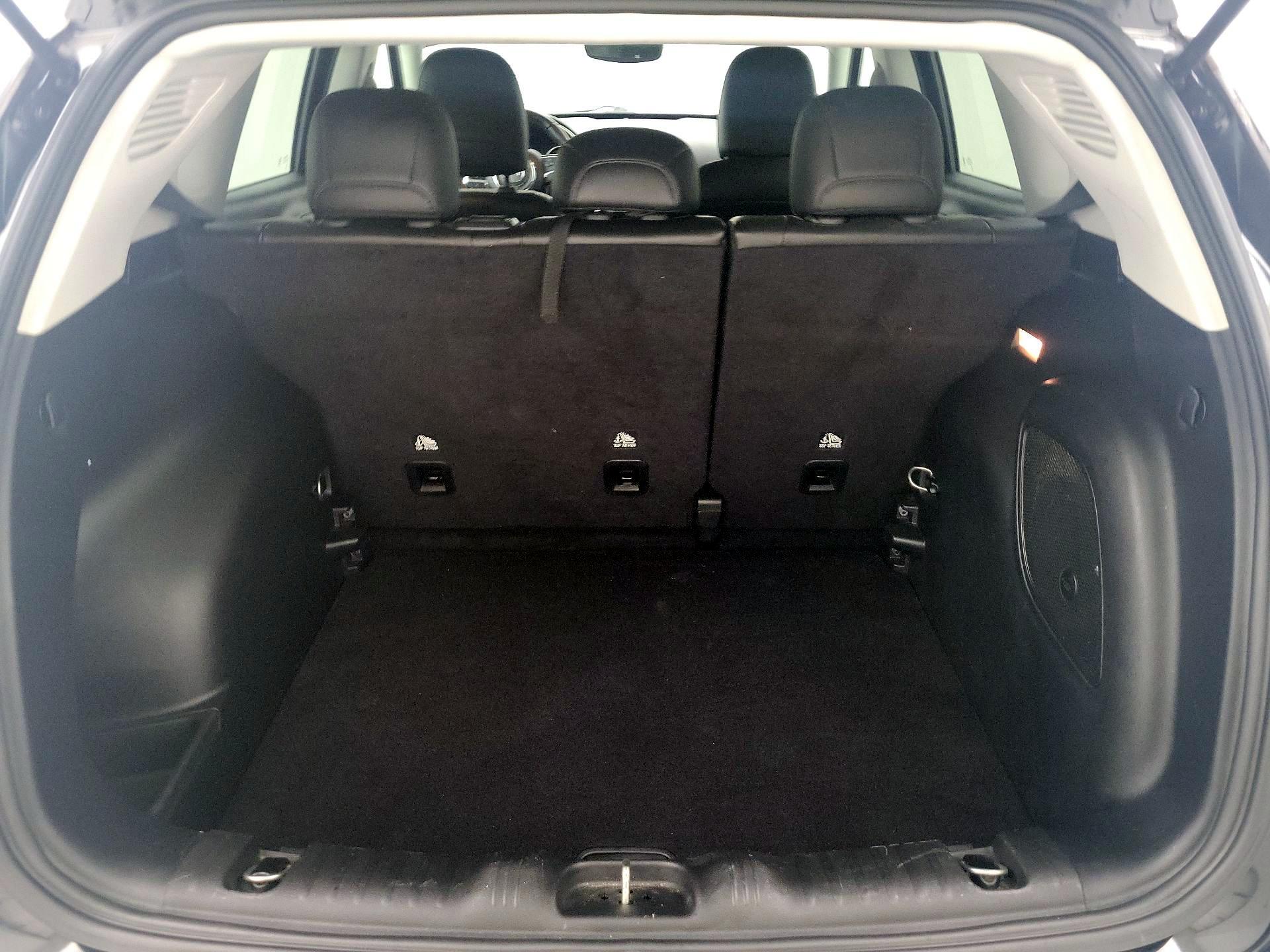 Thumbnail: 2020 Jeep Compass - 20