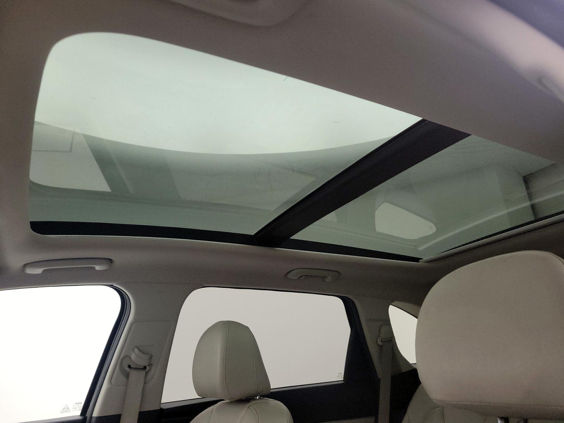 Thumbnail: 2023 Kia Sorento - 19