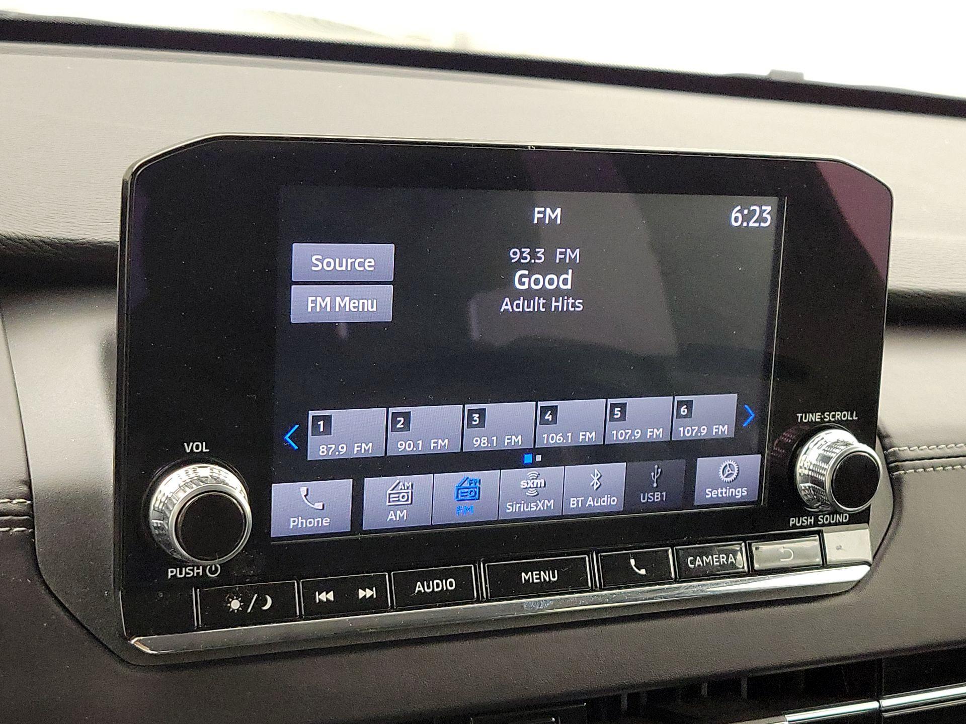 Thumbnail: 2024 Mitsubishi Outlander - 15