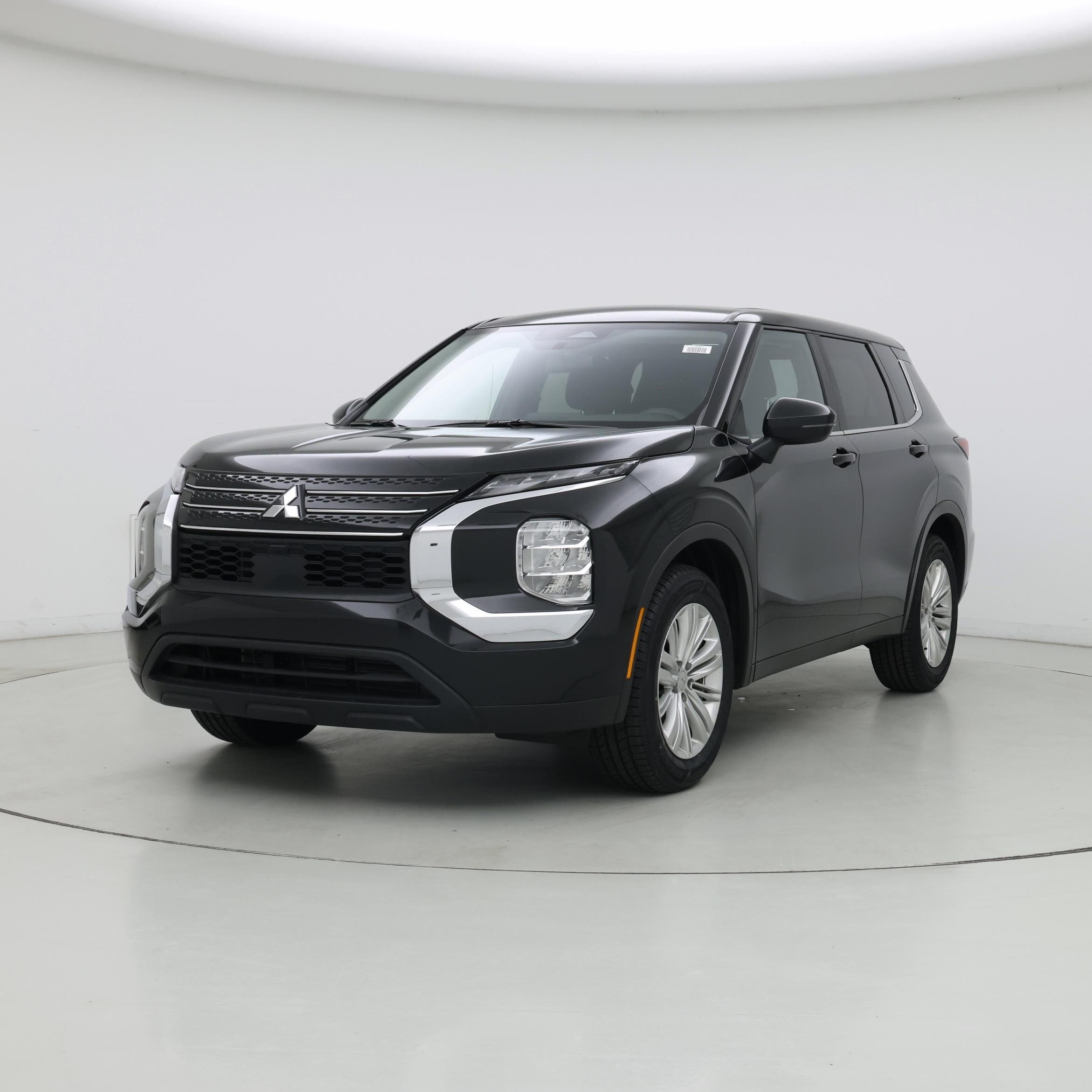 Thumbnail: 2024 Mitsubishi Outlander - 4