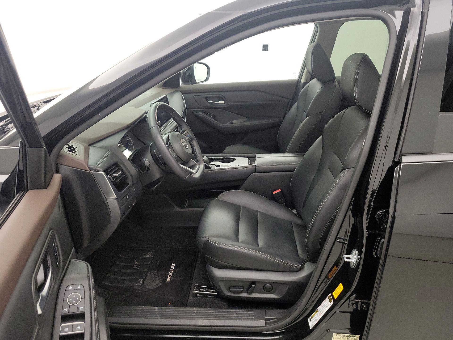 Thumbnail: 2022 Nissan Rogue - 11