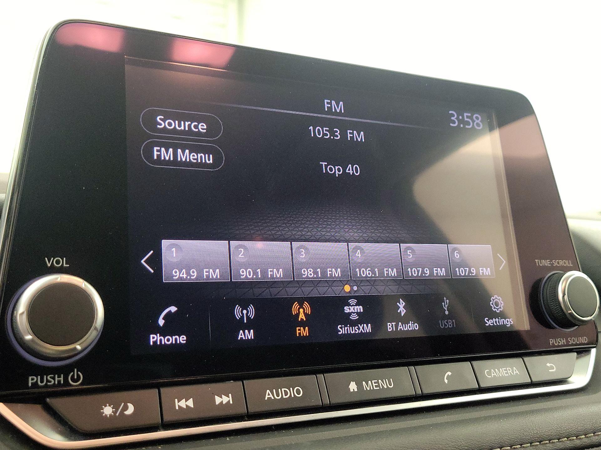 Thumbnail: 2022 Nissan Rogue - 15