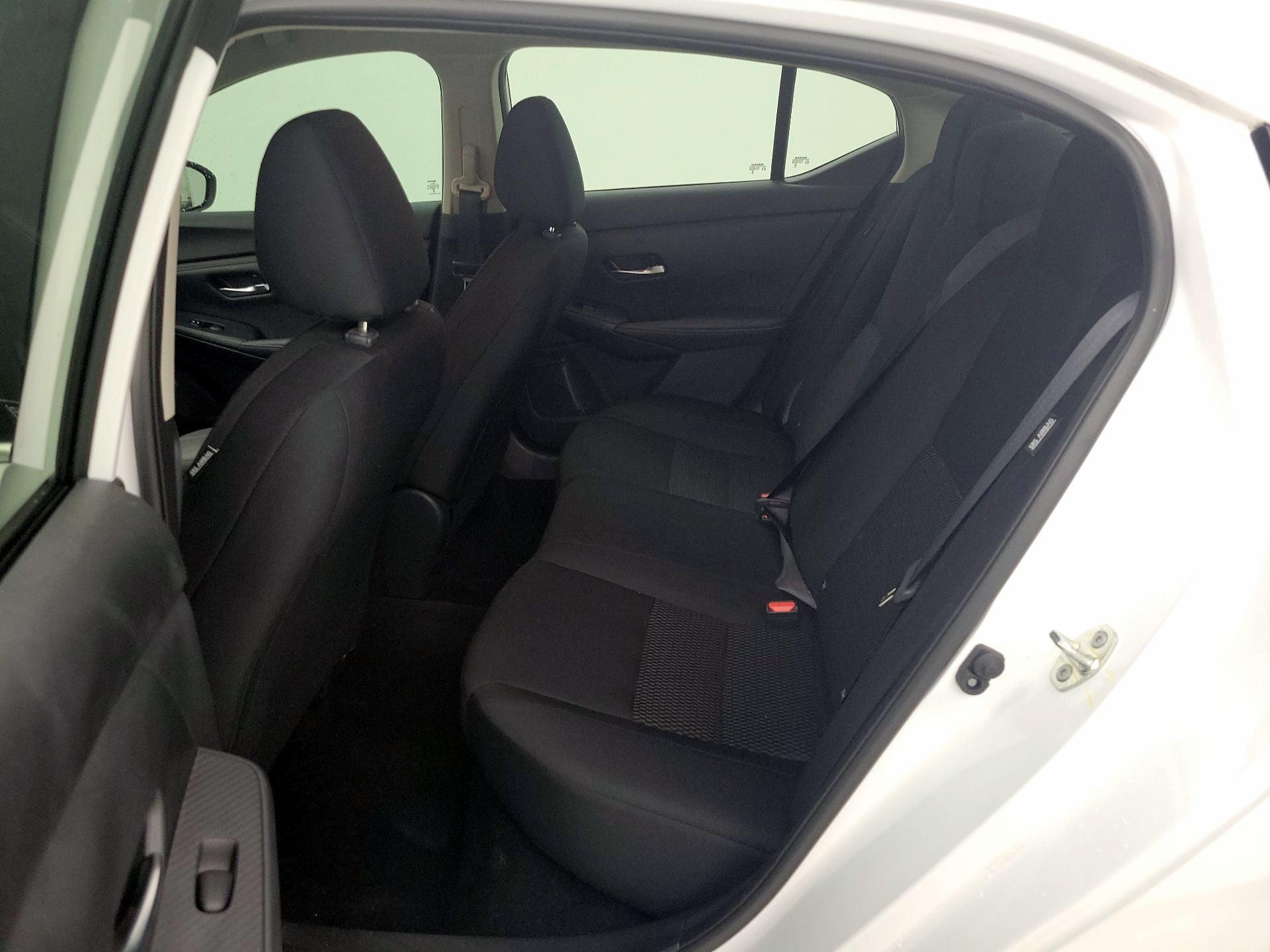 Thumbnail: 2023 Nissan Sentra - 19