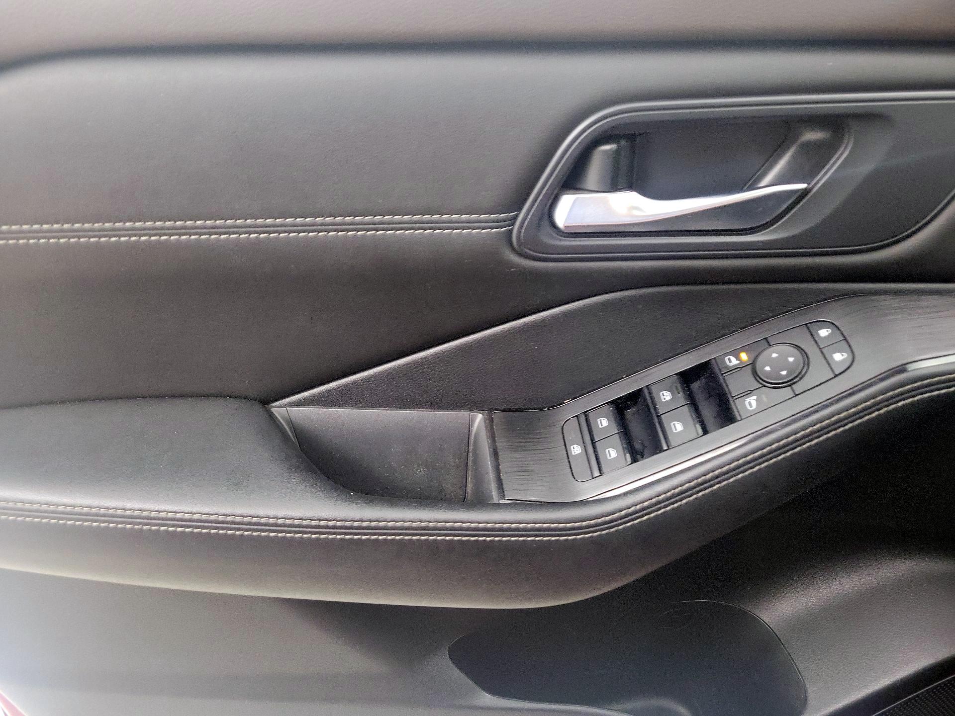 Thumbnail: 2022 Nissan Rogue - 12