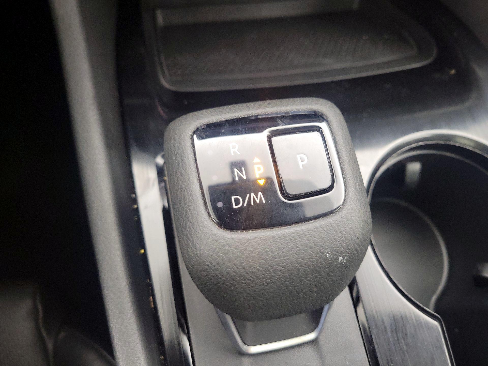 Thumbnail: 2022 Nissan Rogue - 17