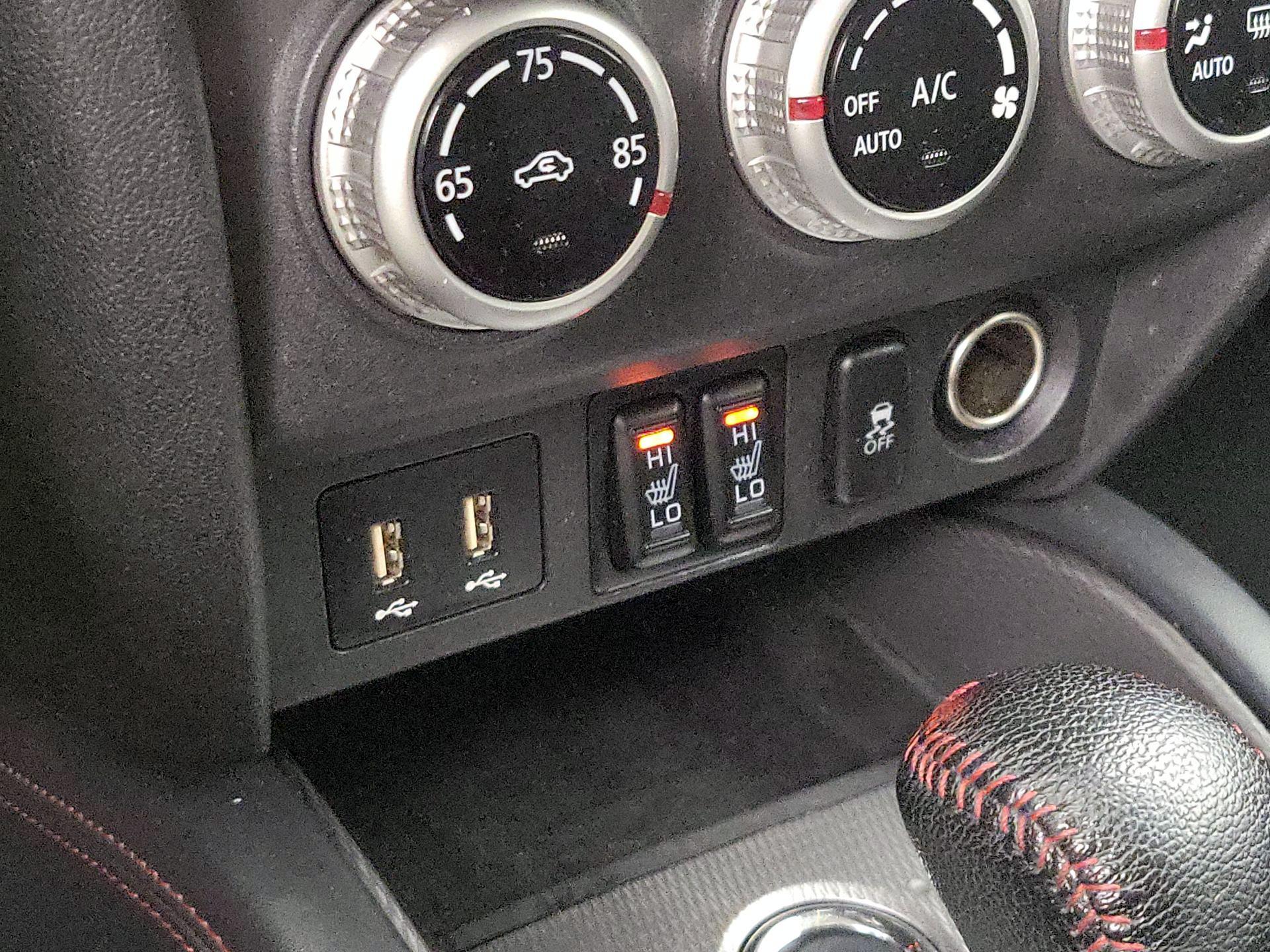 Thumbnail: 2023 Mitsubishi Outlander Sport - 18