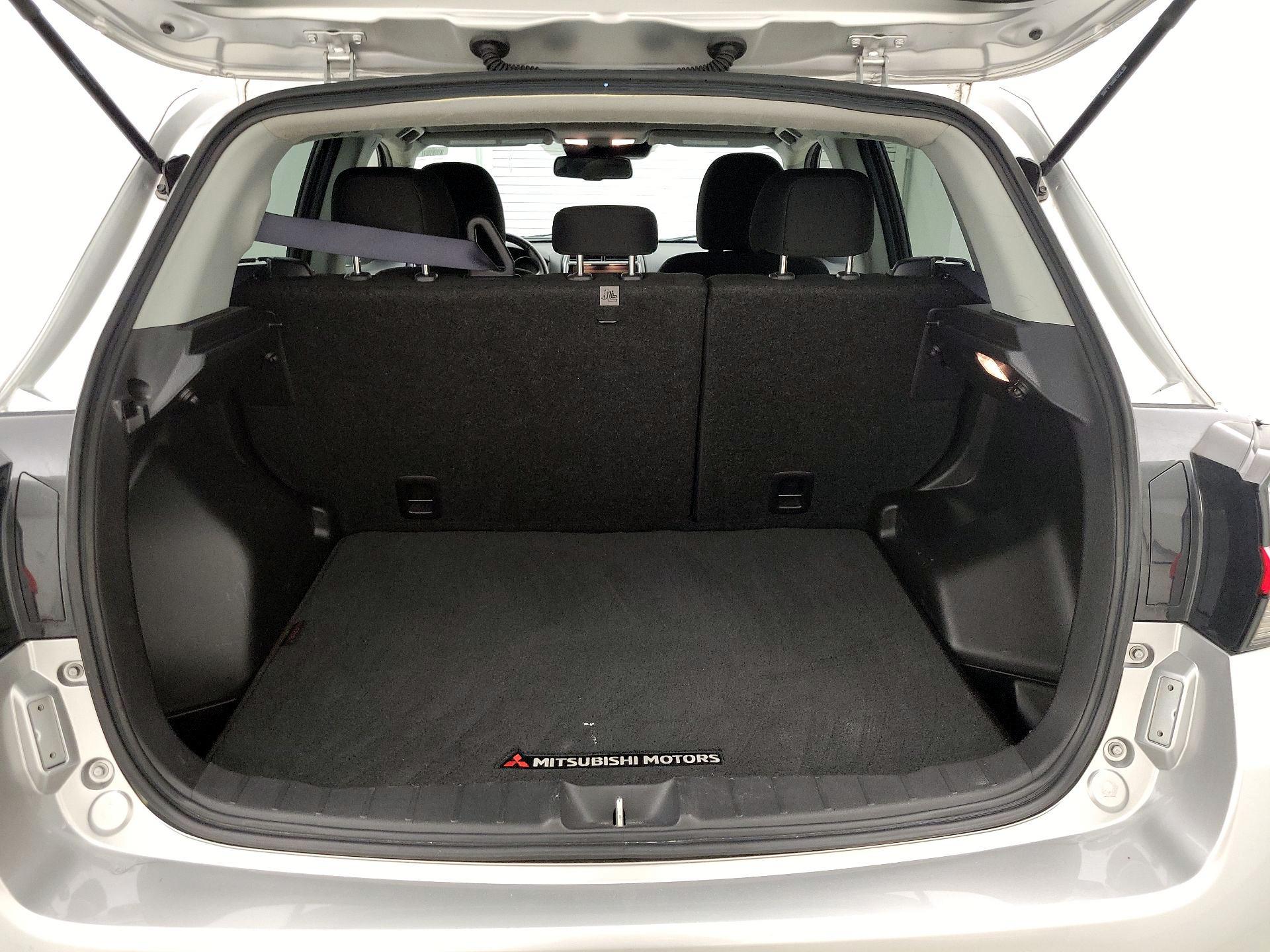 Thumbnail: 2023 Mitsubishi Outlander Sport - 20