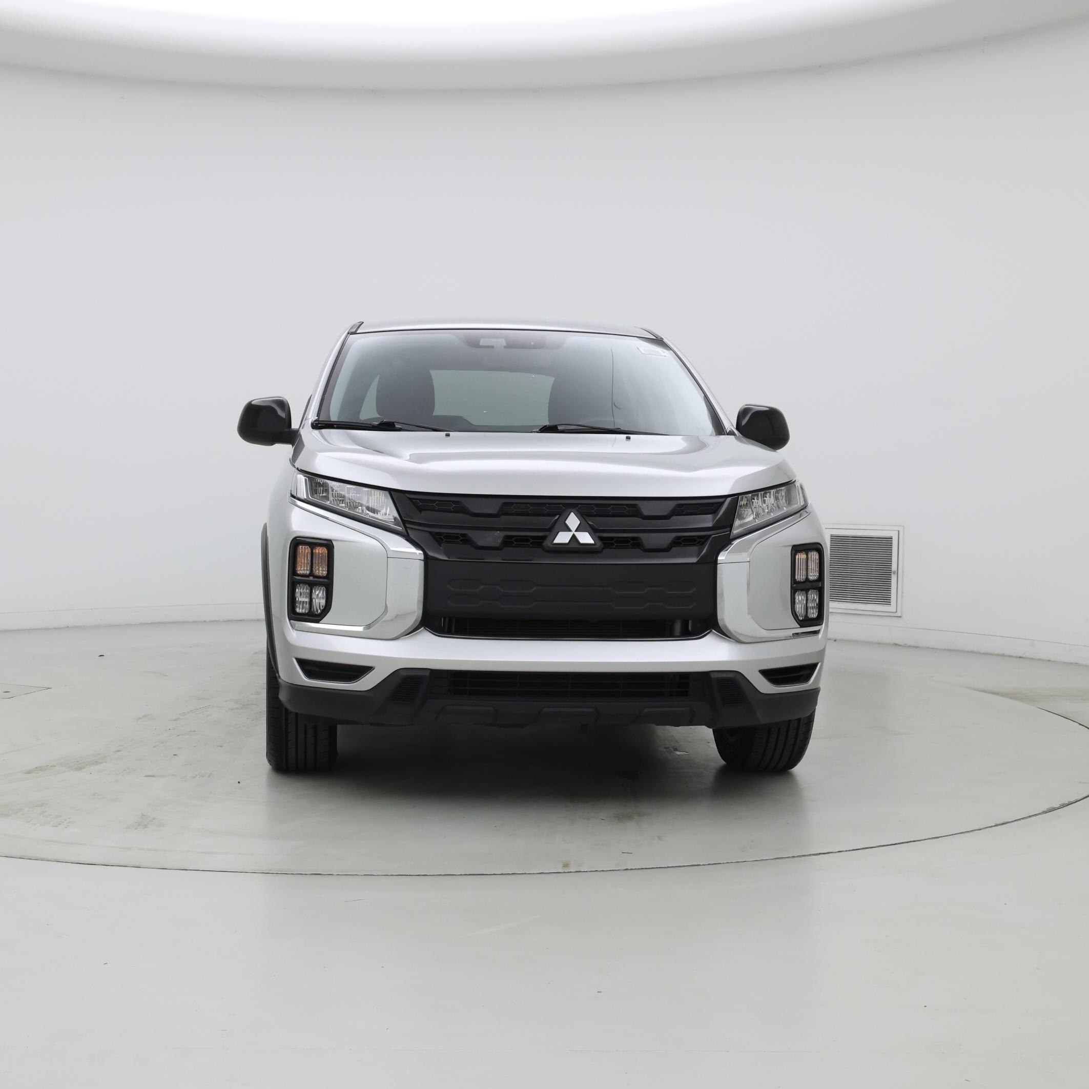 Thumbnail: 2023 Mitsubishi Outlander Sport - 5