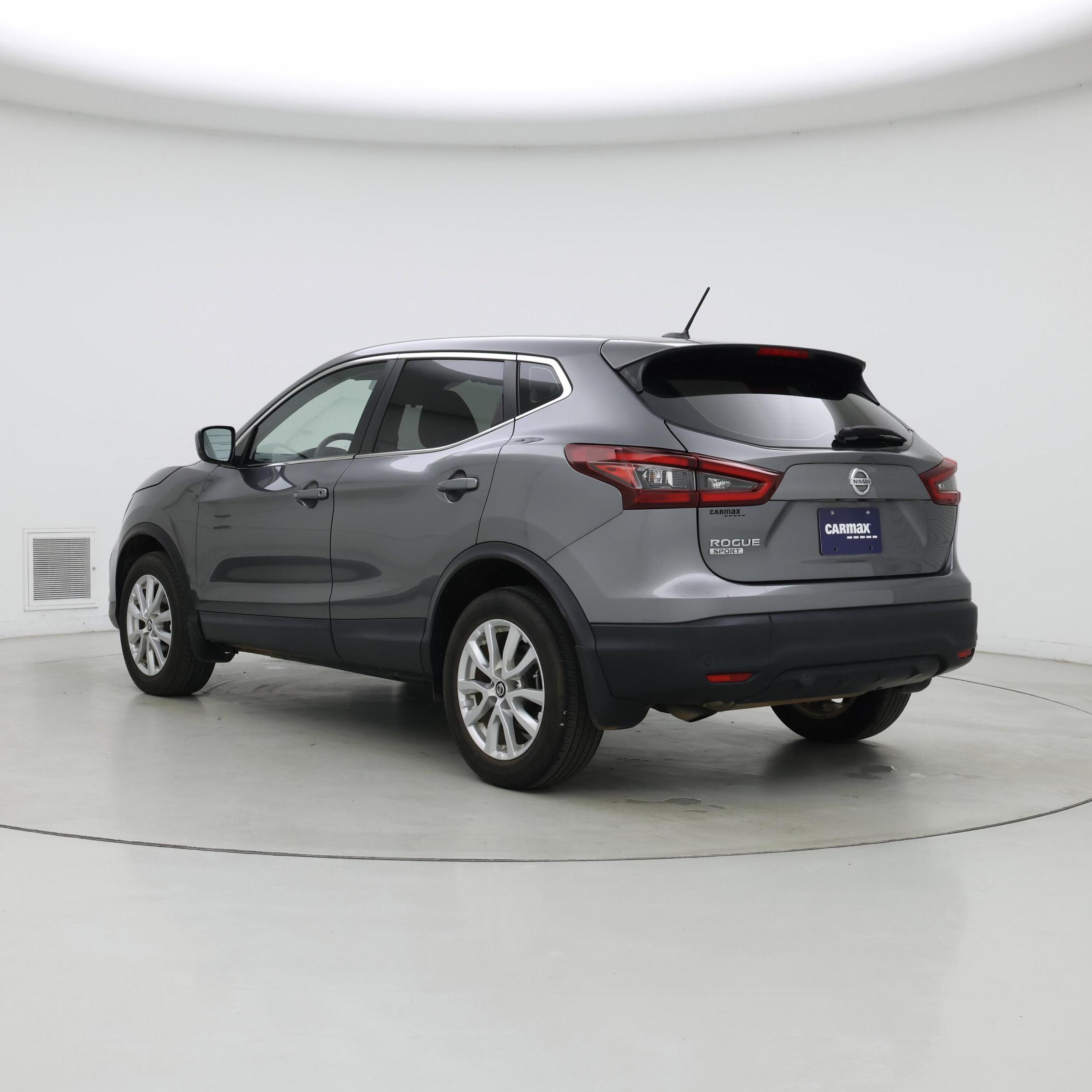 Thumbnail: 2022 Nissan Rogue Sport - 2