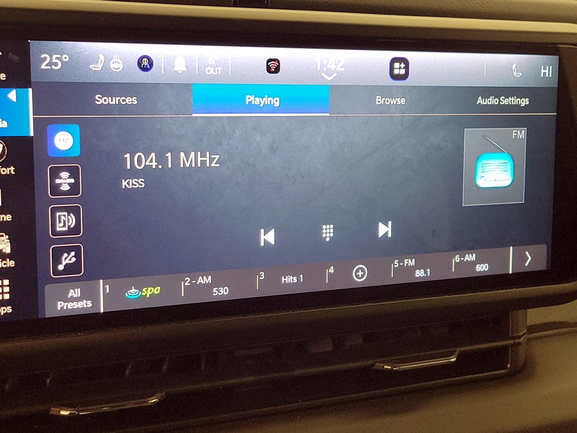 Thumbnail: 2024 Jeep Wrangler - 15