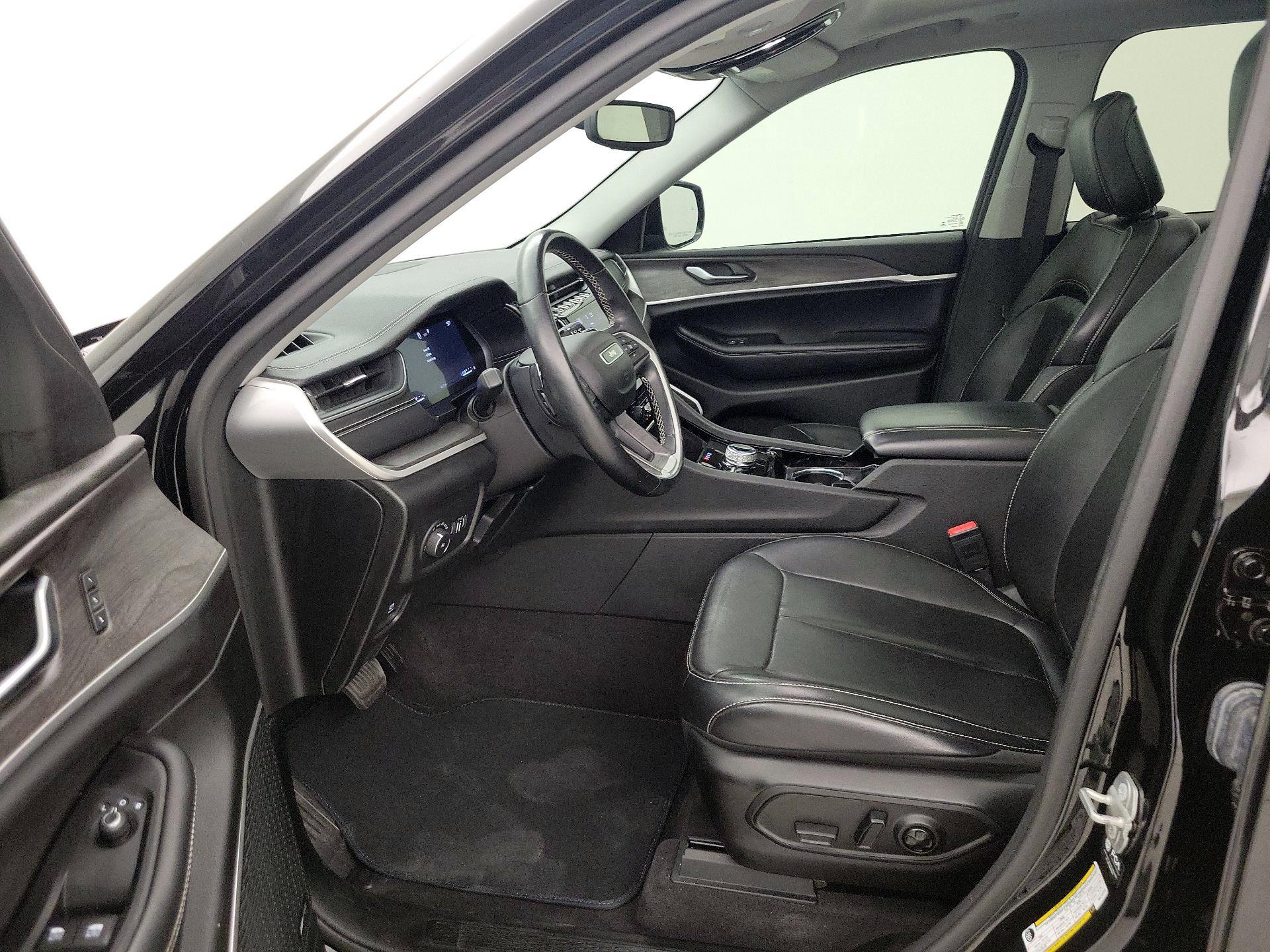 Thumbnail: 2021 Jeep Grand Cherokee L - 11