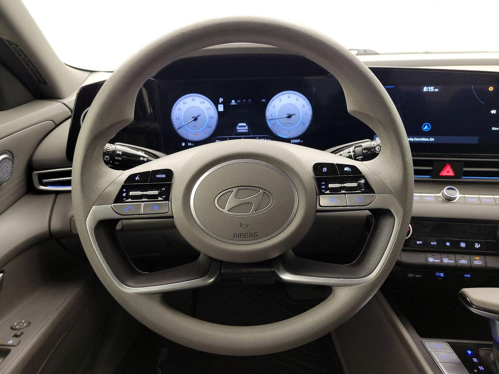 Thumbnail: 2024 Hyundai Elantra - 10