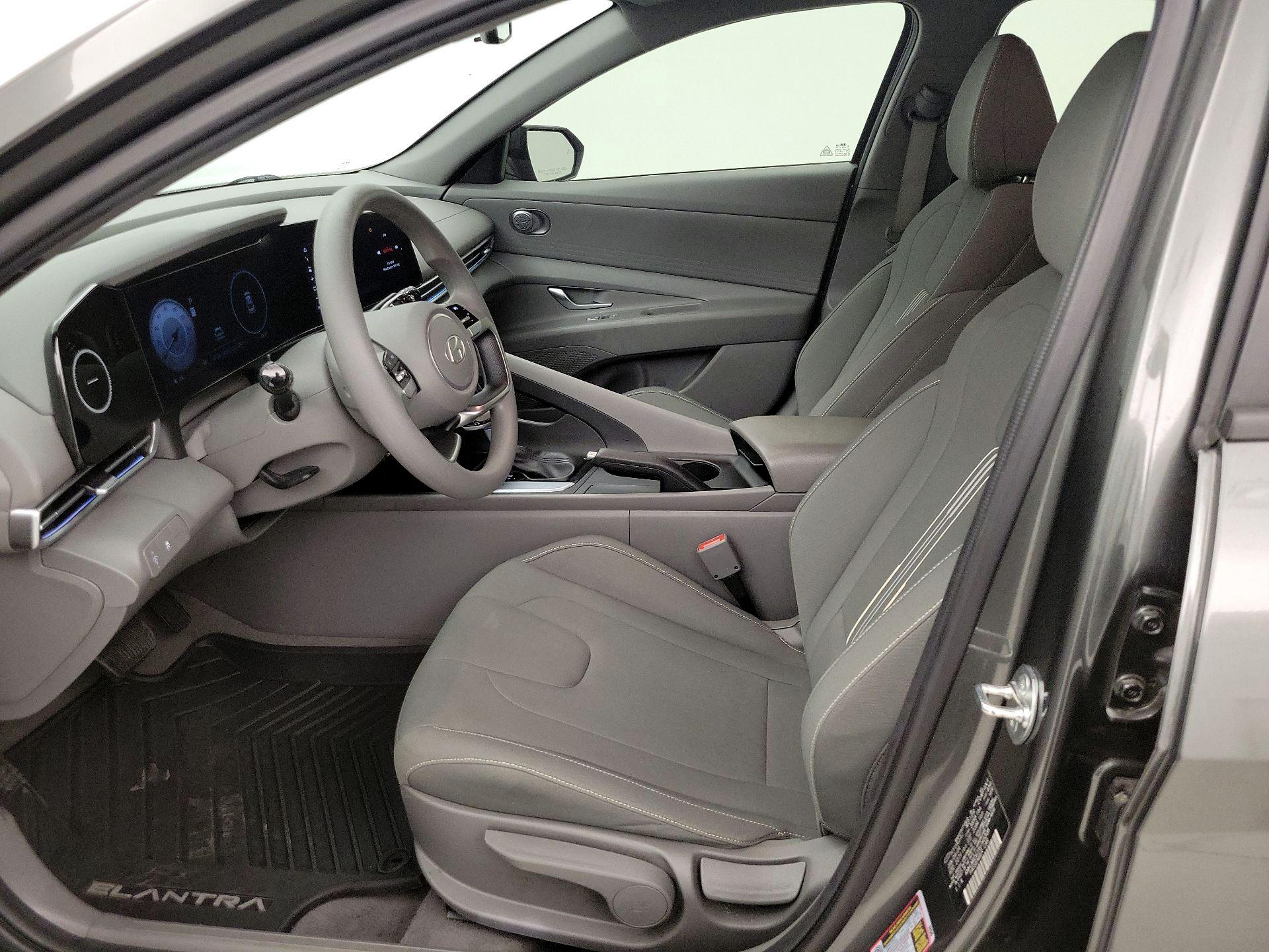 Thumbnail: 2024 Hyundai Elantra - 11