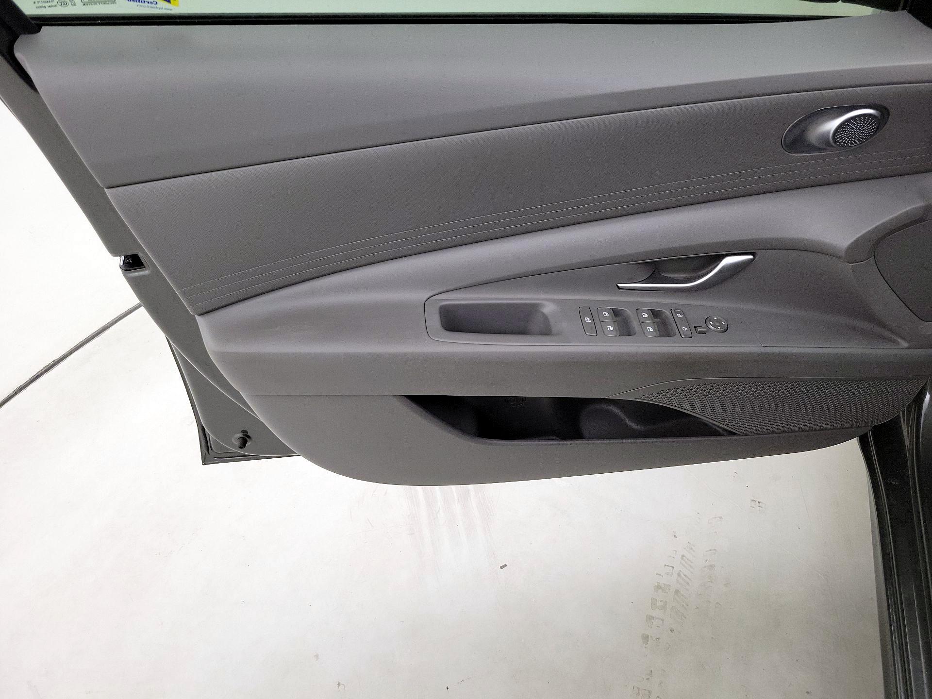 Thumbnail: 2024 Hyundai Elantra - 12