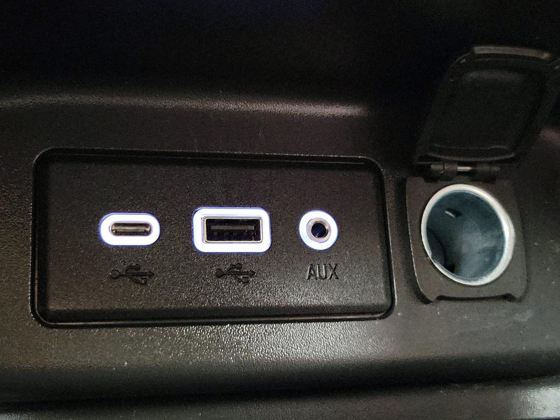 Thumbnail: 2021 Chevrolet Equinox - 18