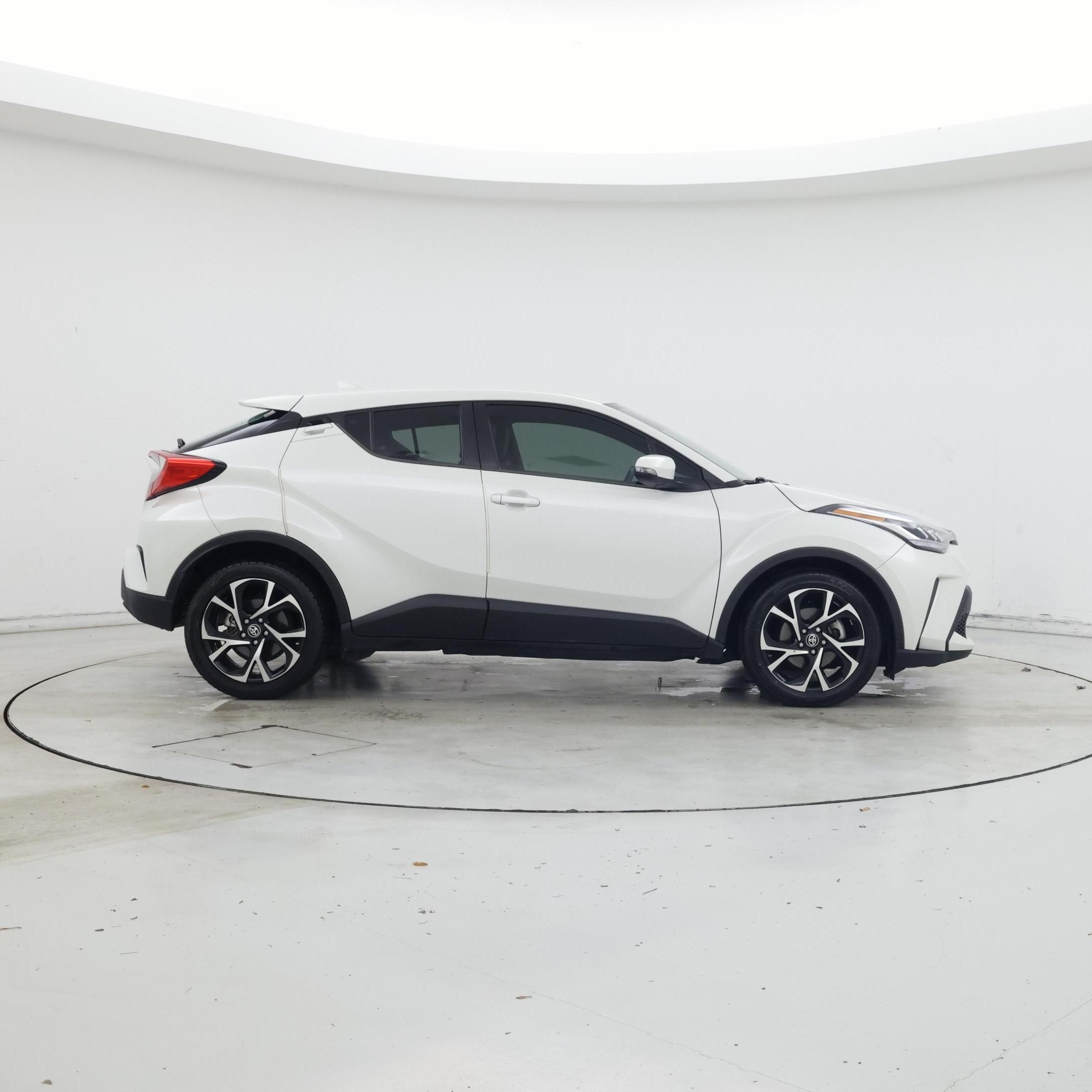Thumbnail: 2020 Toyota C-HR - 7