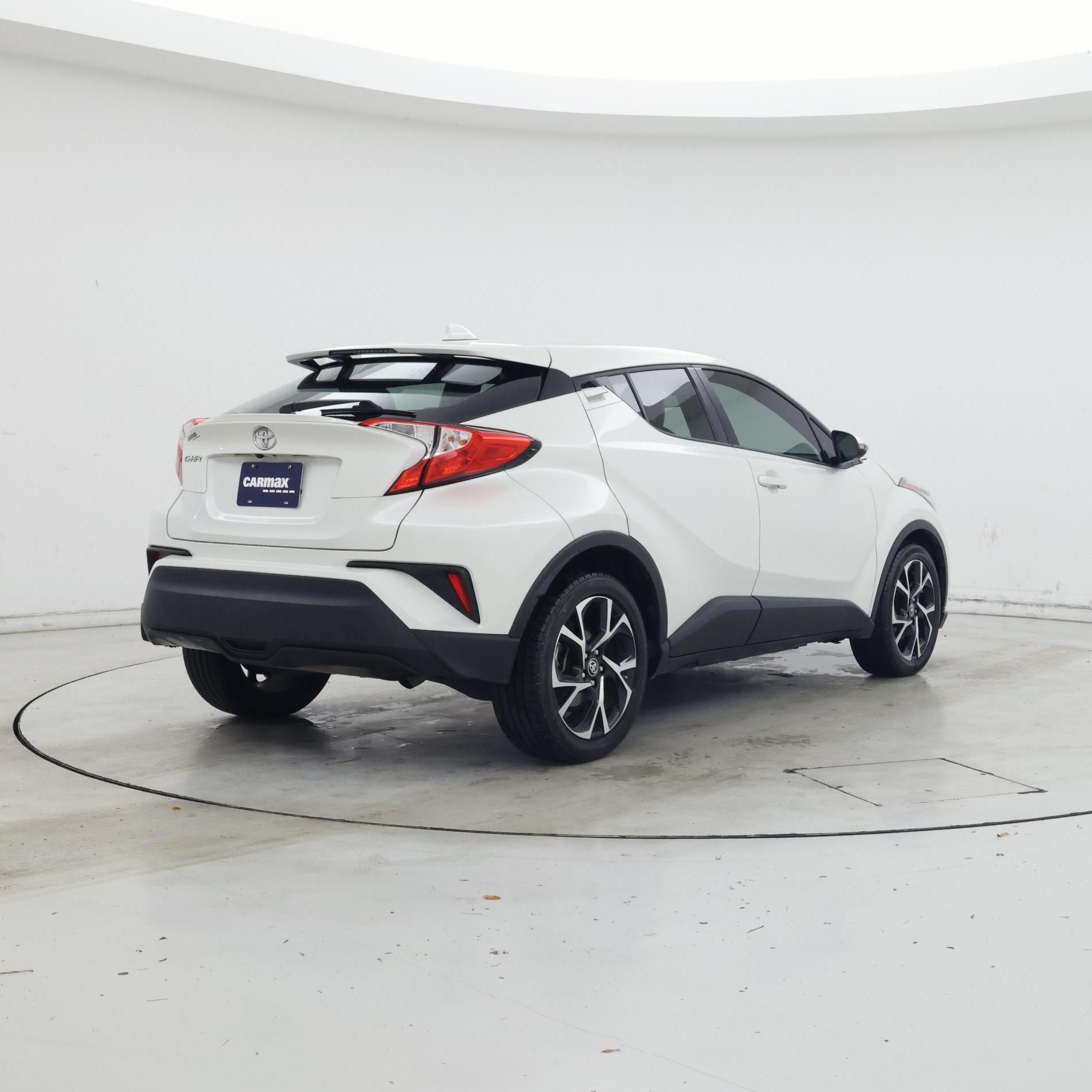 Thumbnail: 2020 Toyota C-HR - 8
