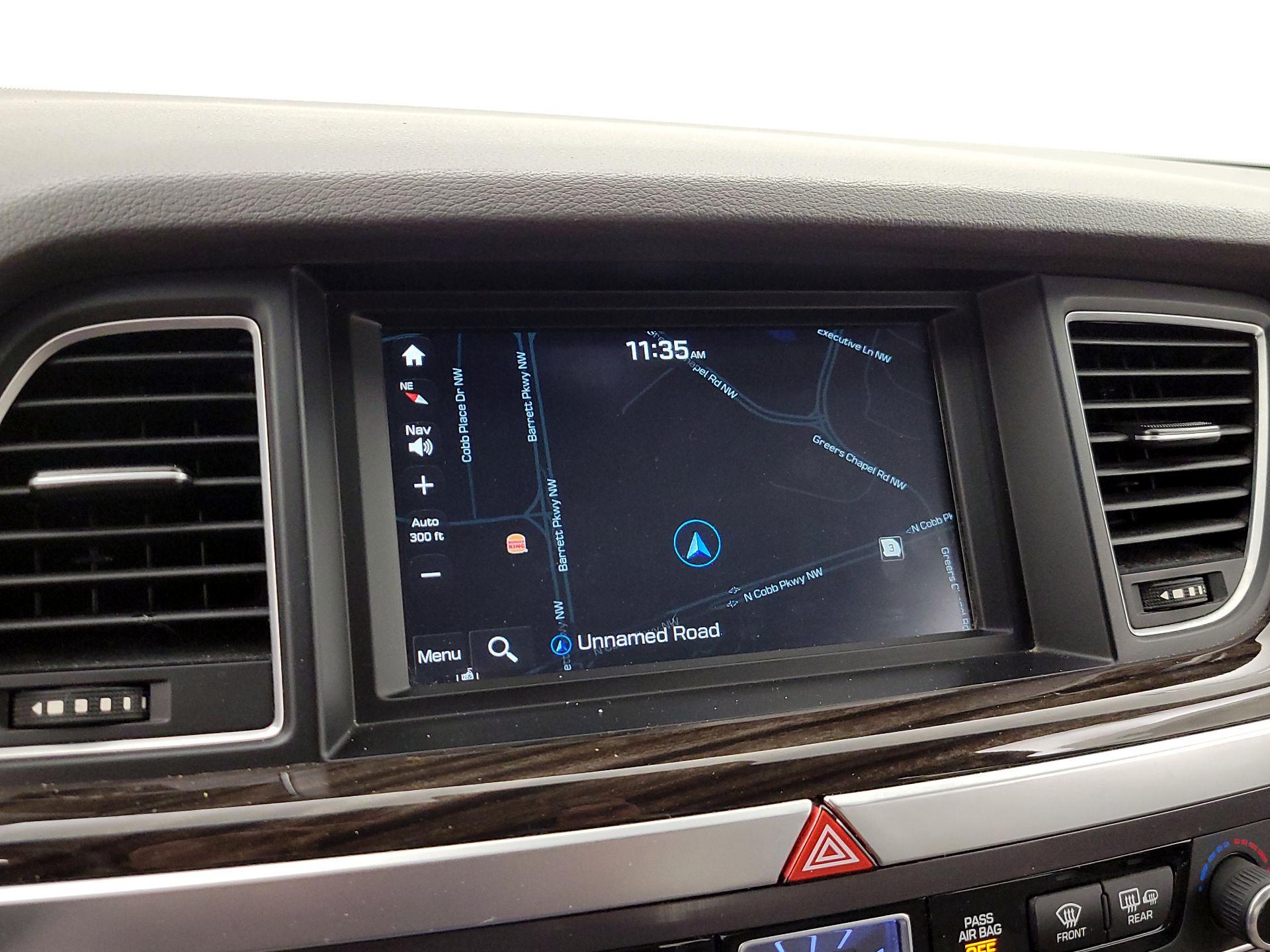 Thumbnail: 2018 Genesis G80 - 14