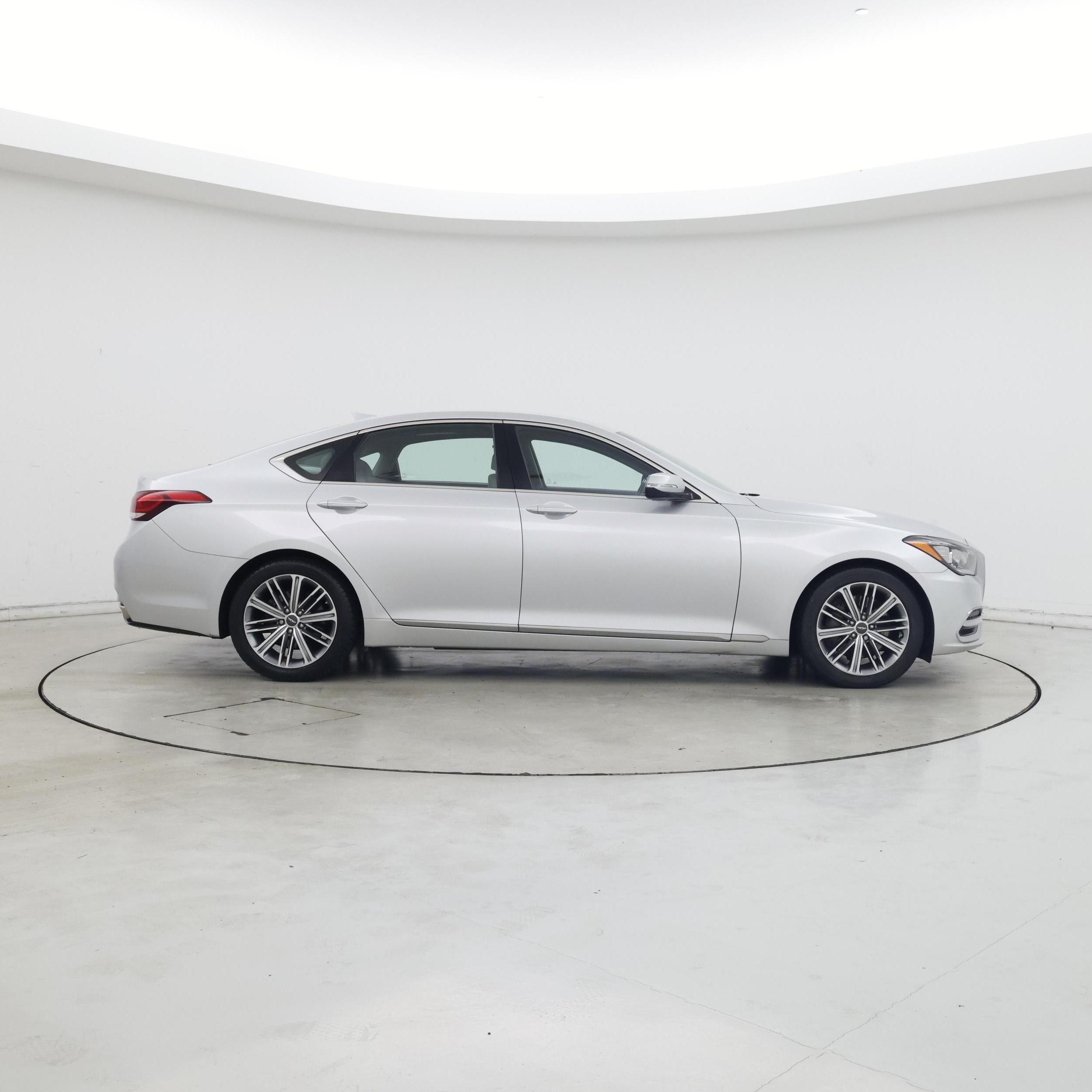 Thumbnail: 2018 Genesis G80 - 7