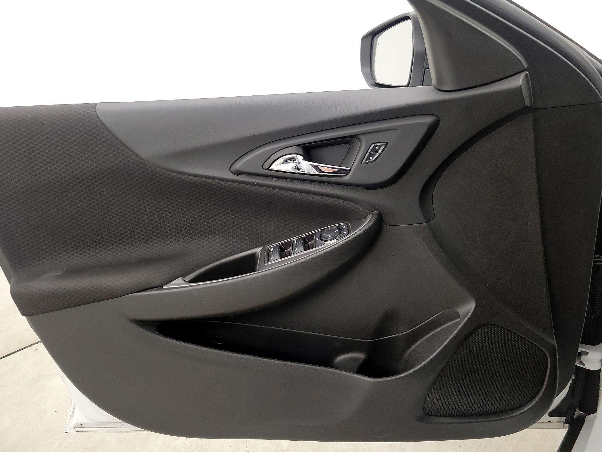 Thumbnail: 2023 Chevrolet Malibu - 12