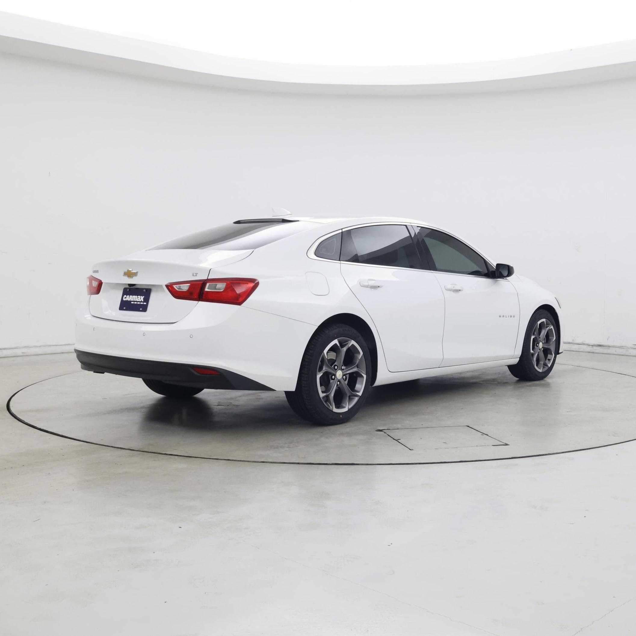 Thumbnail: 2023 Chevrolet Malibu - 8