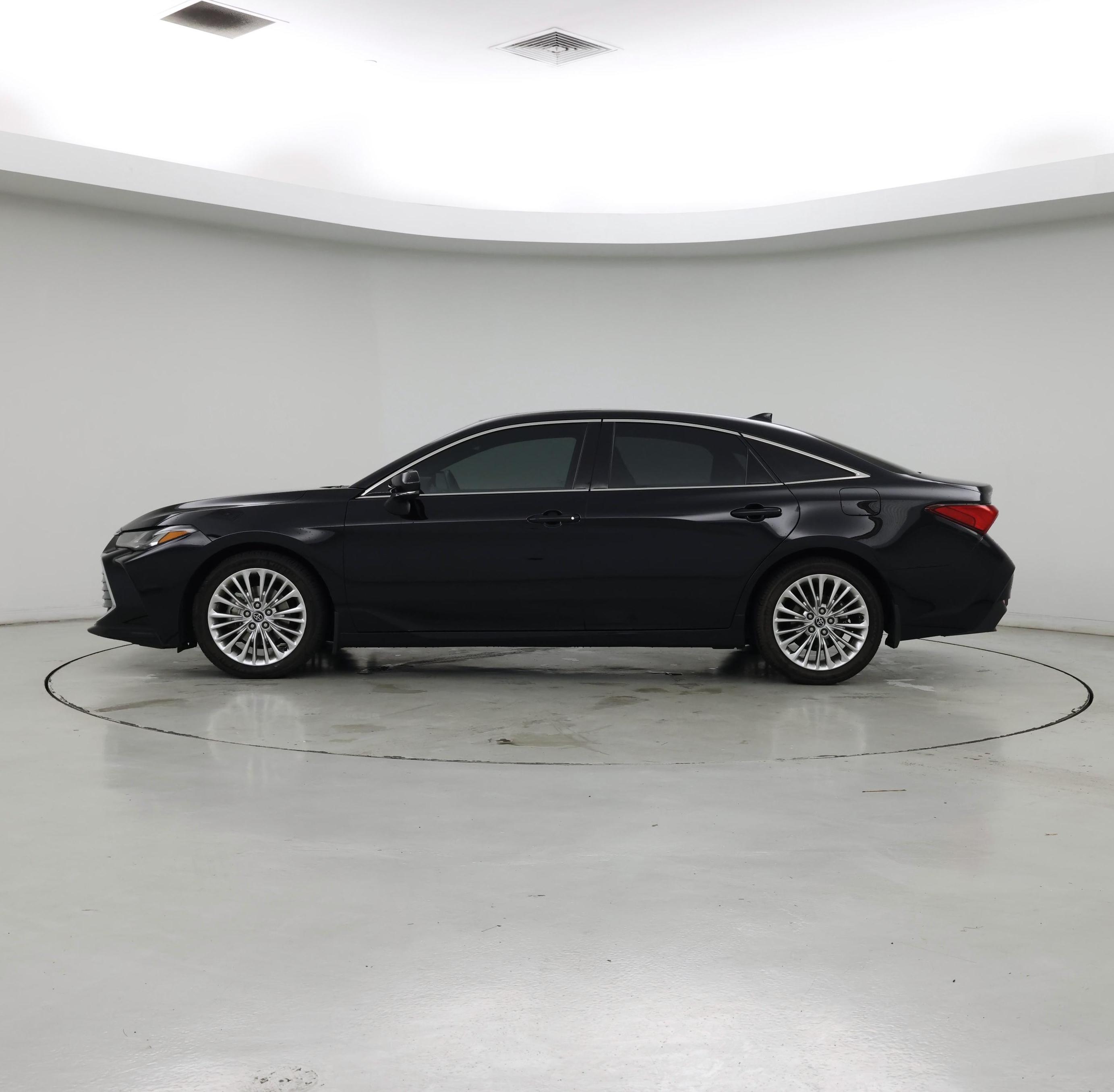 Thumbnail: 2020 Toyota Avalon - 3