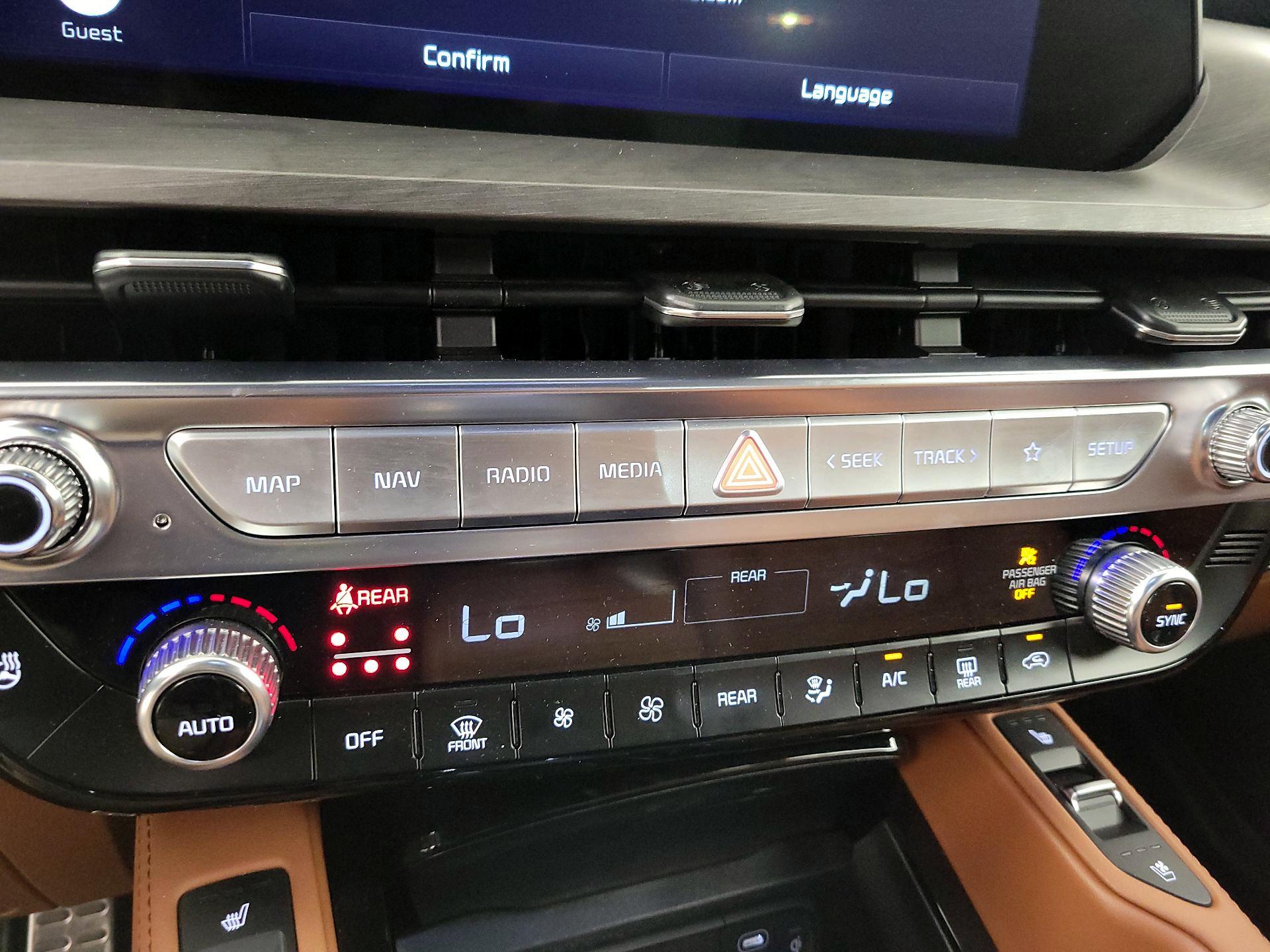 Thumbnail: 2024 Kia Telluride - 17