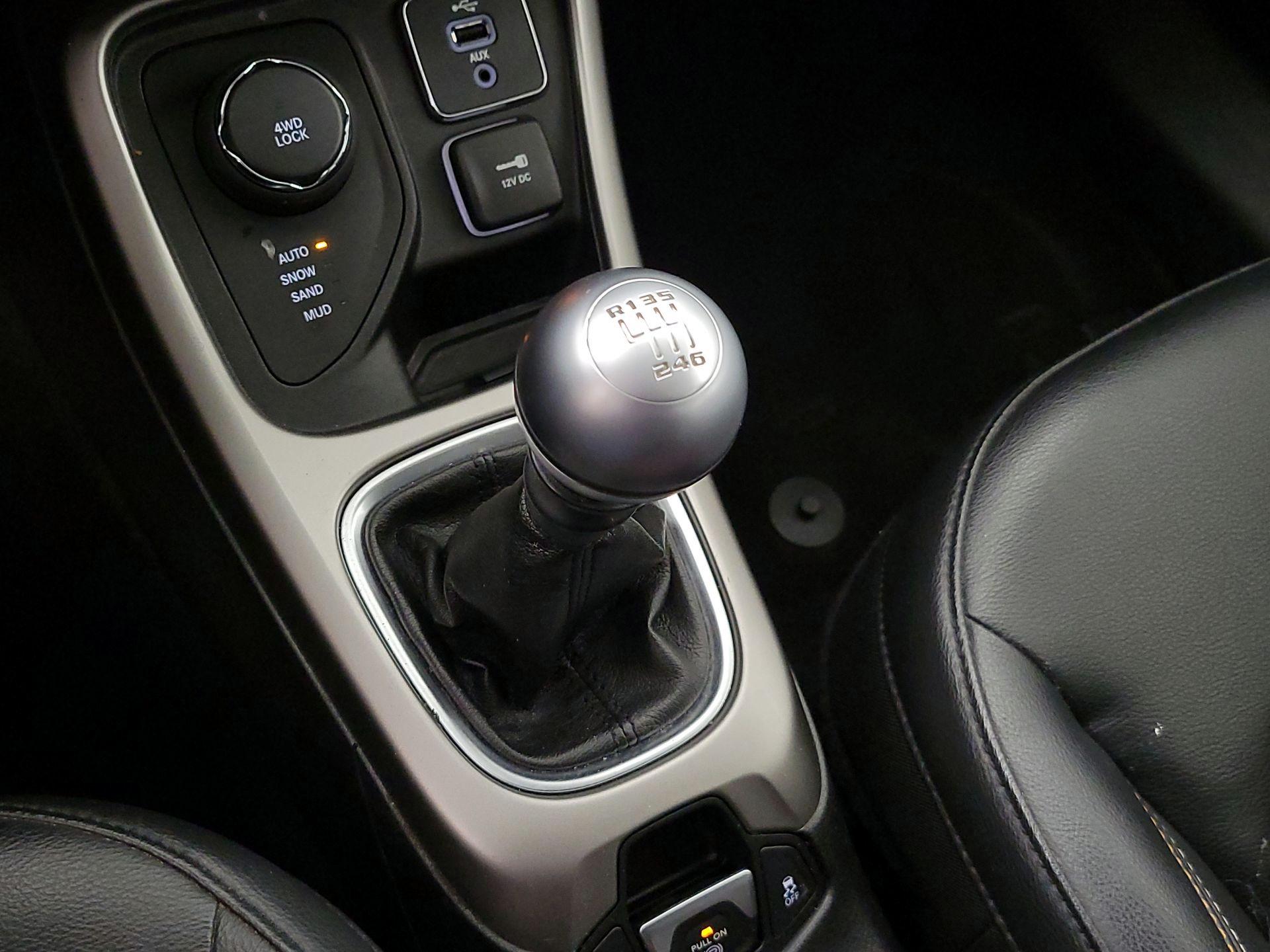 Thumbnail: 2018 Jeep Compass - 17