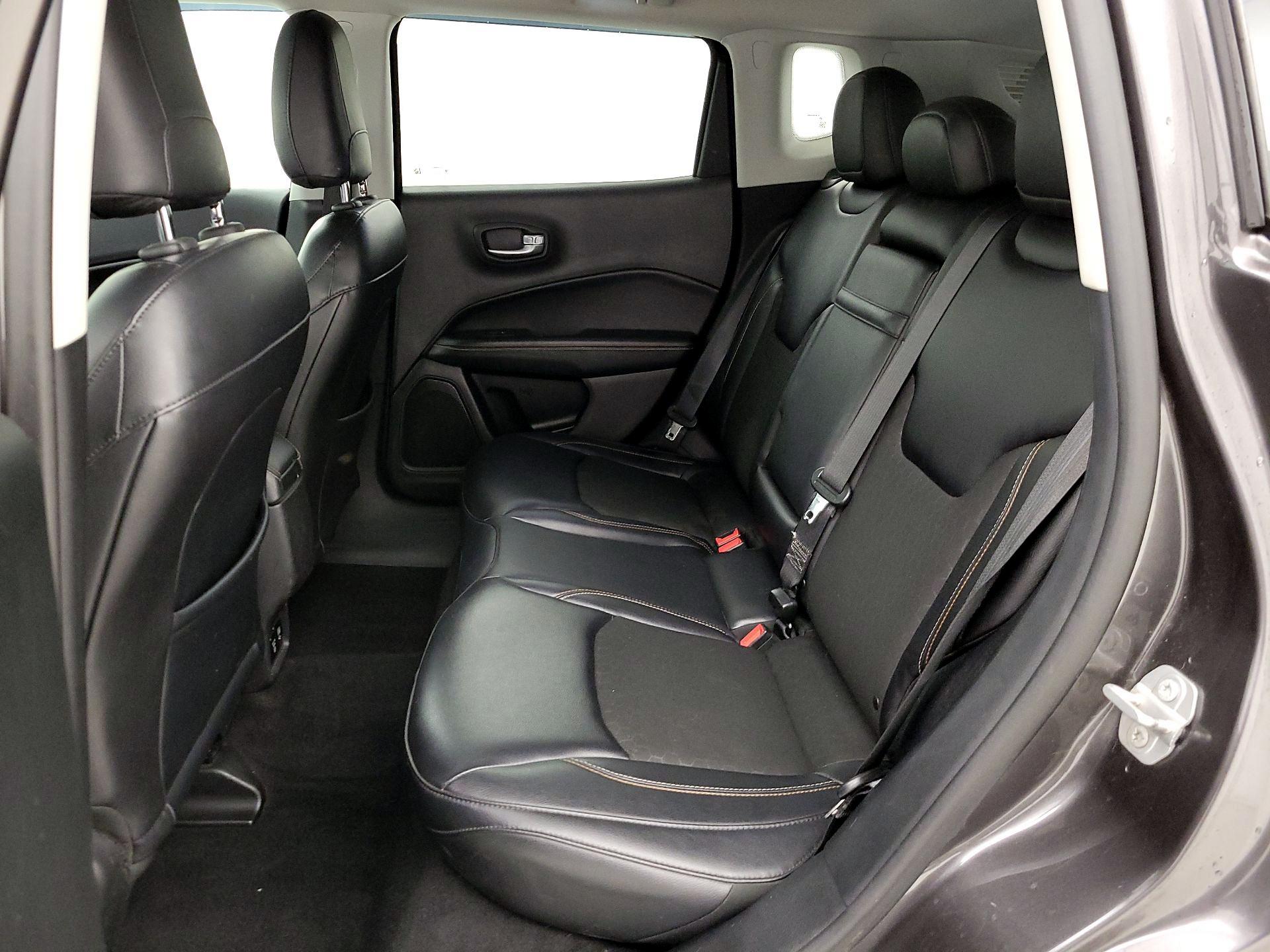 Thumbnail: 2018 Jeep Compass - 19