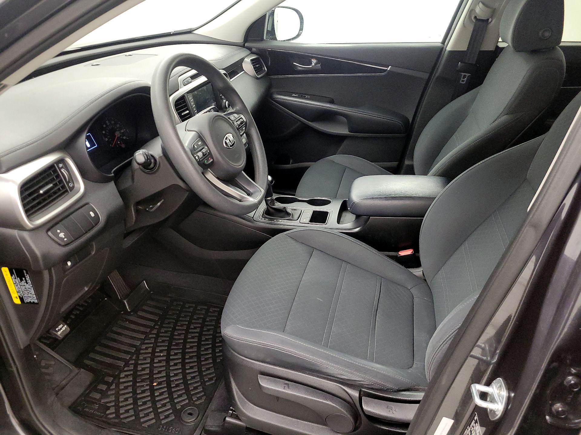 Thumbnail: 2018 Kia Sorento - 11