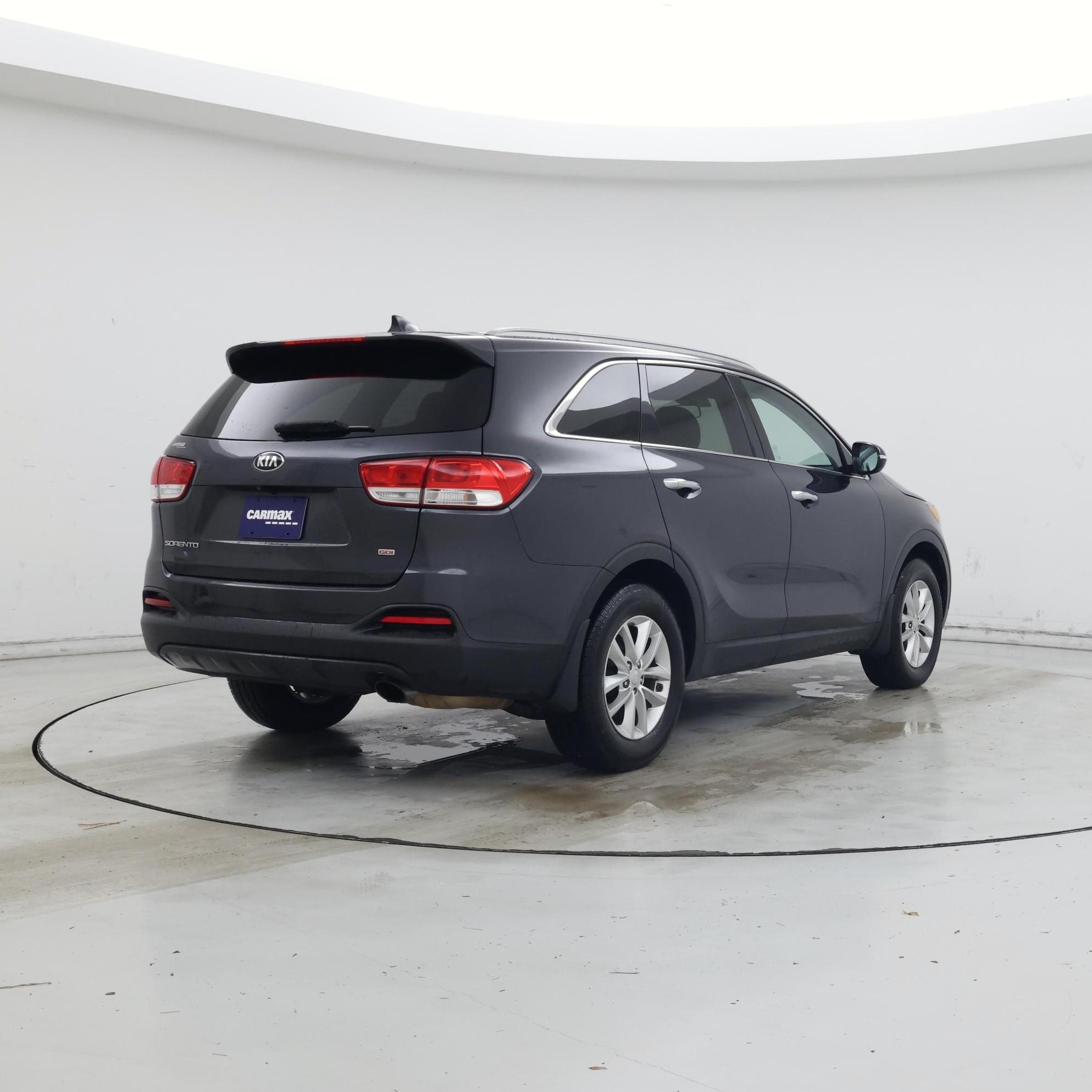 Thumbnail: 2018 Kia Sorento - 8