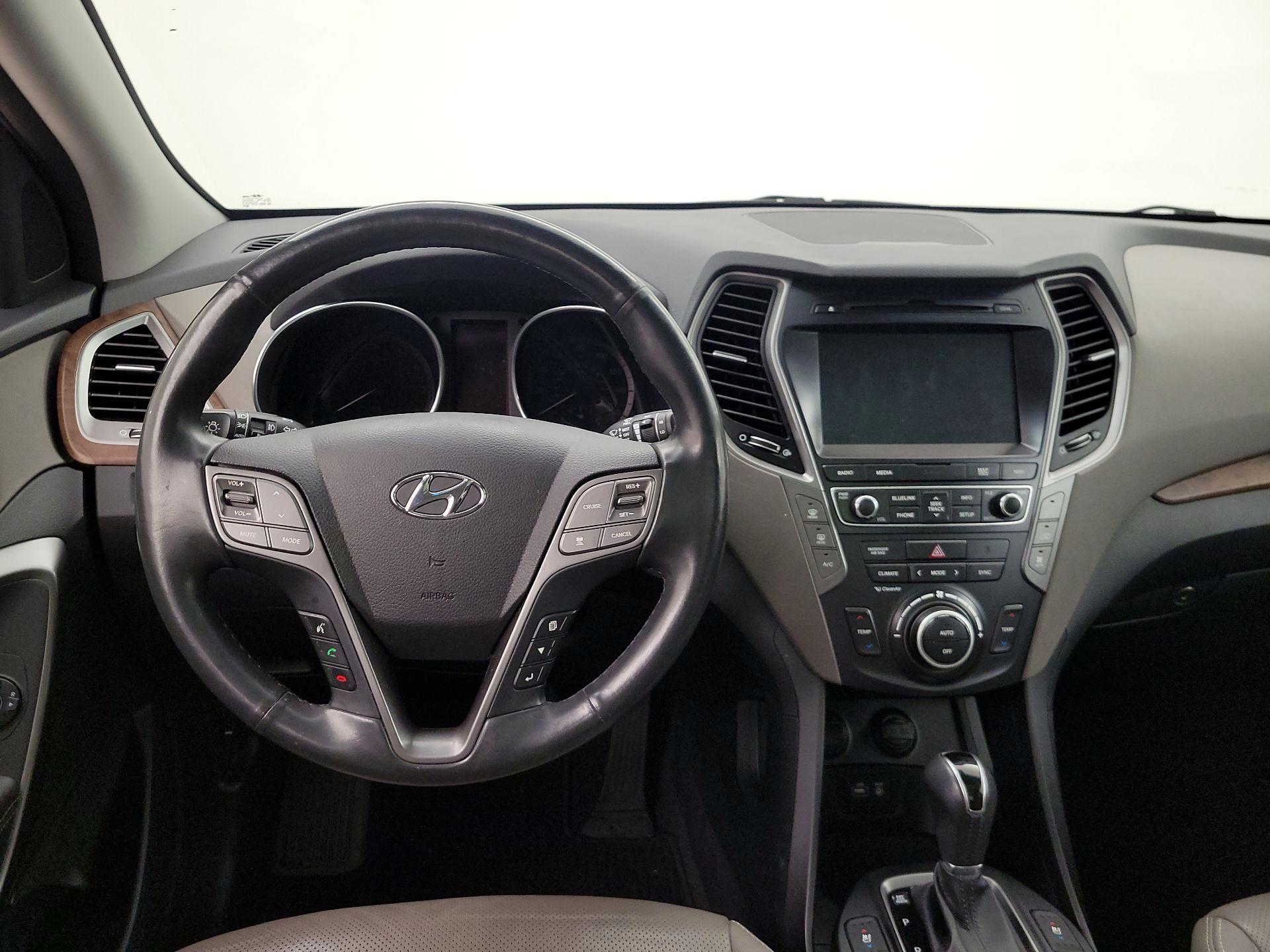 Thumbnail: 2018 Hyundai Santa Fe - 10