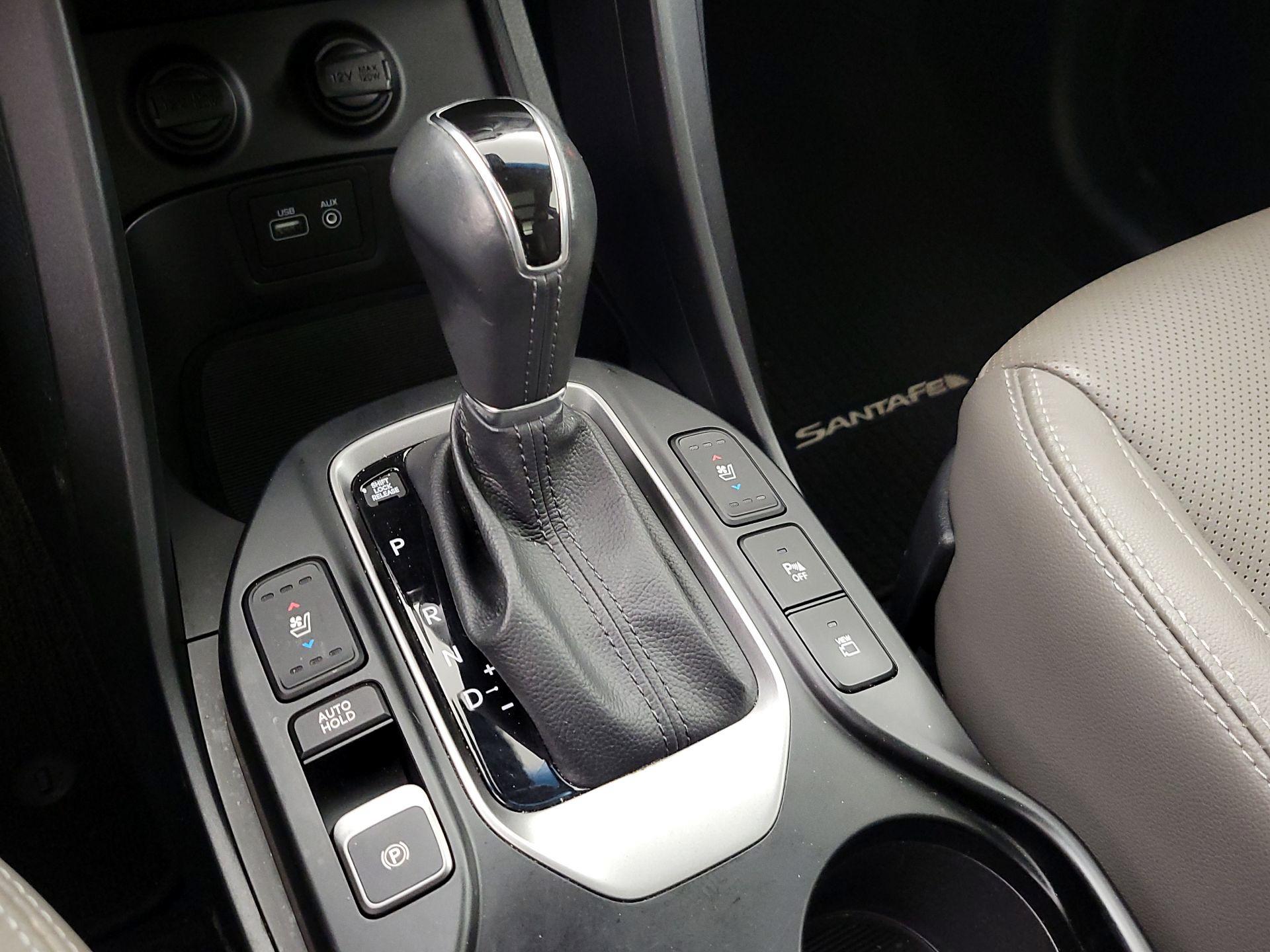 Thumbnail: 2018 Hyundai Santa Fe - 18