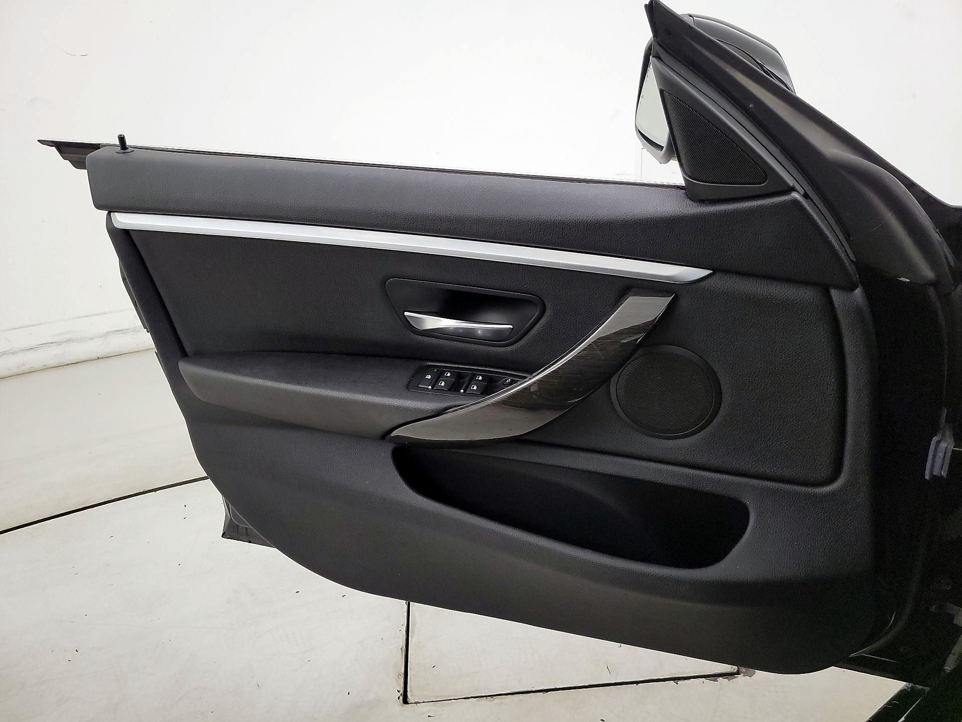 Thumbnail: 2019 BMW 4 Series - 12