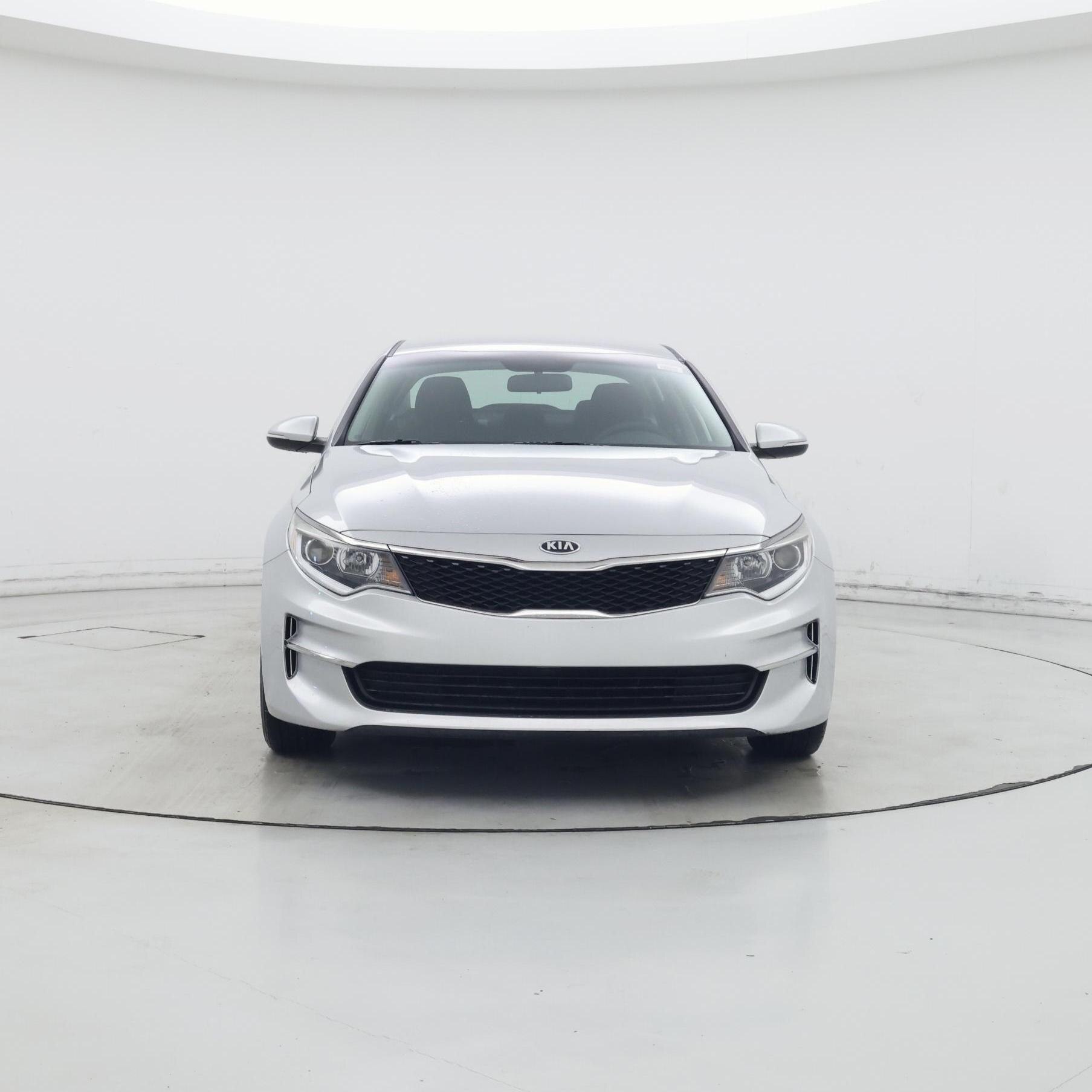 Thumbnail: 2017 Kia Optima - 5
