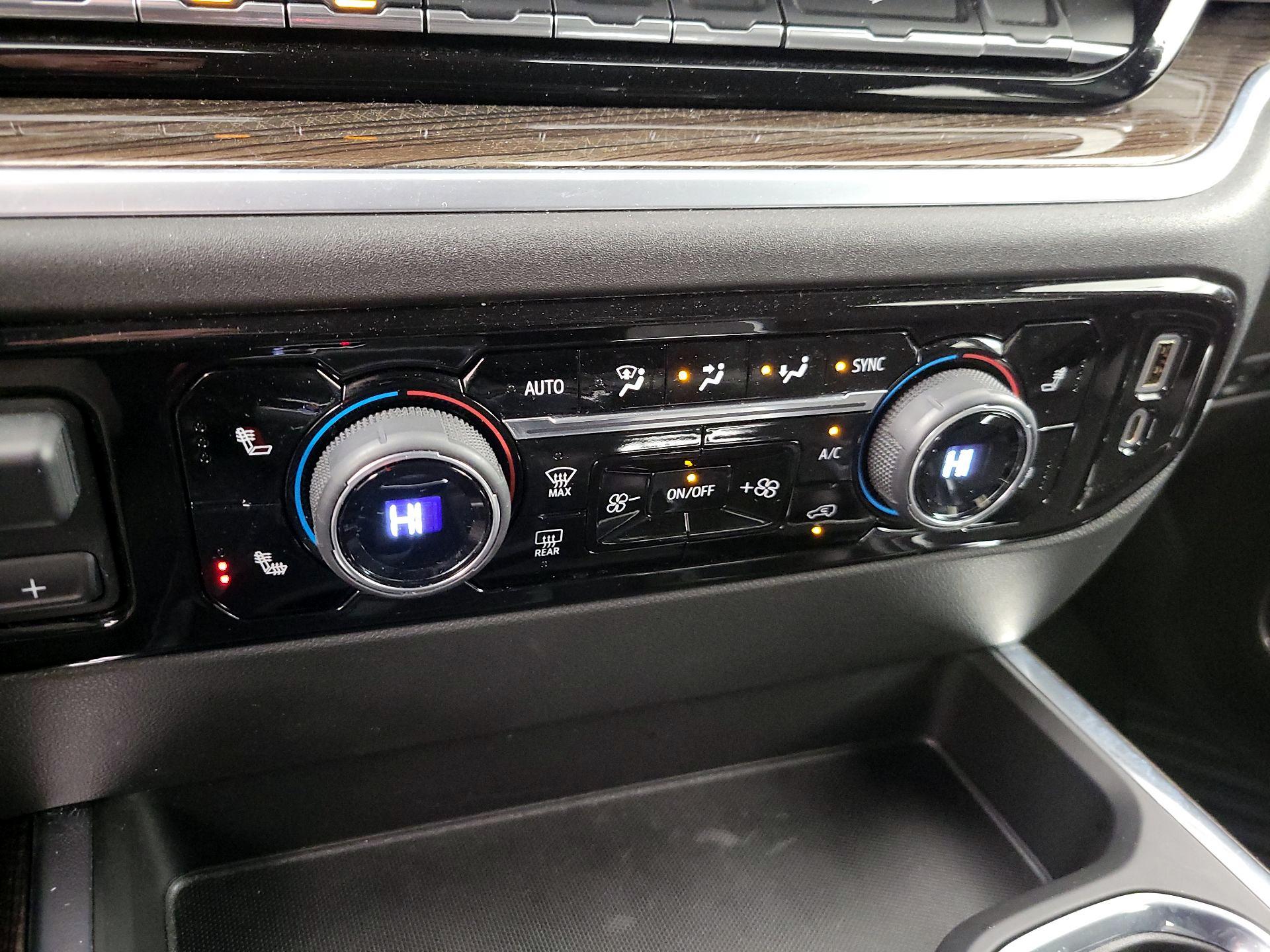 Thumbnail: 2023 Chevrolet Silverado 1500 - 17