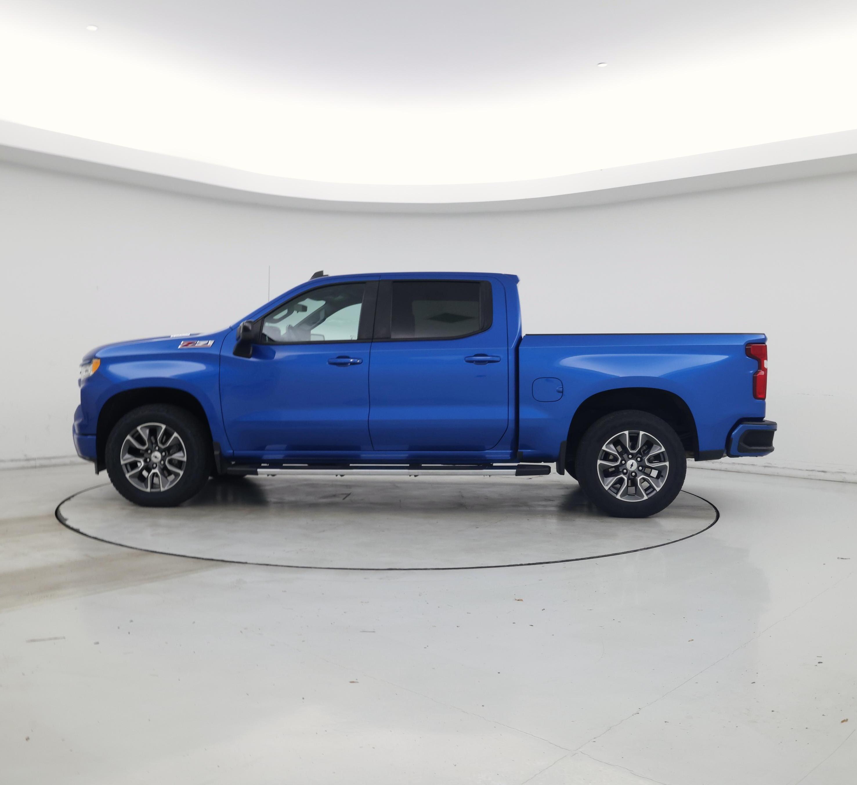 Thumbnail: 2023 Chevrolet Silverado 1500 - 3