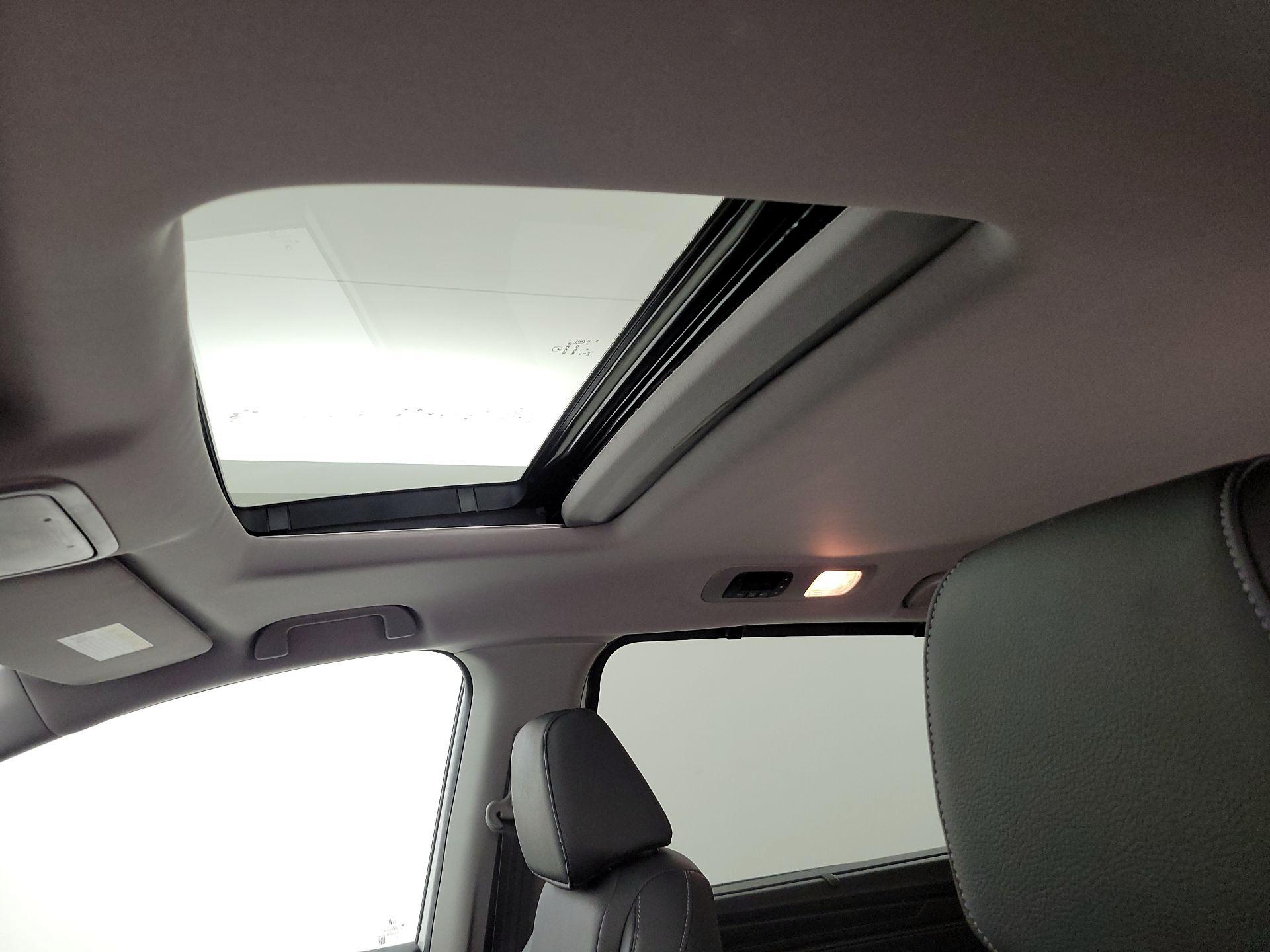 Thumbnail: 2024 Honda Odyssey - 19