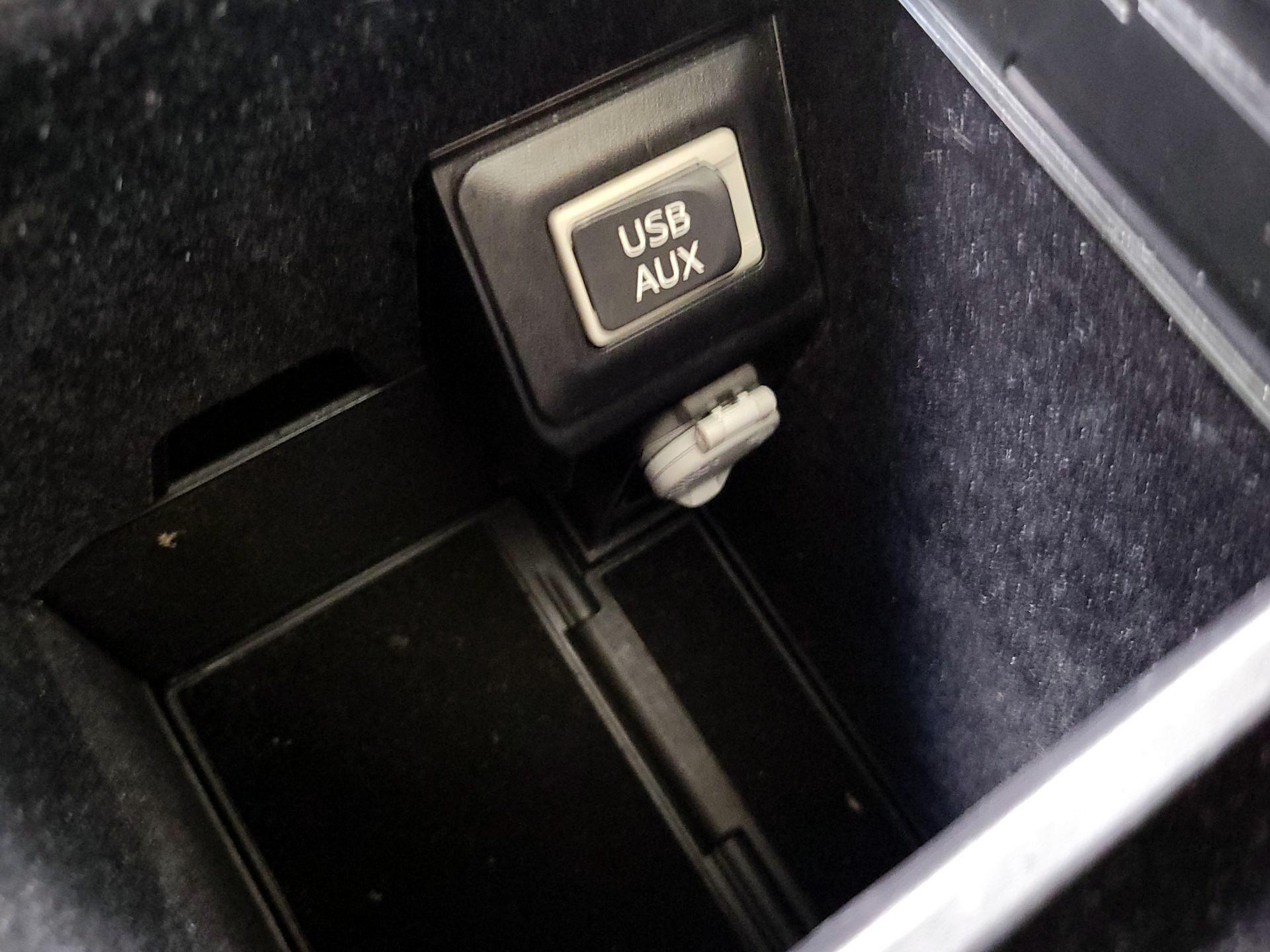 Thumbnail: 2015 Lexus RX - 19