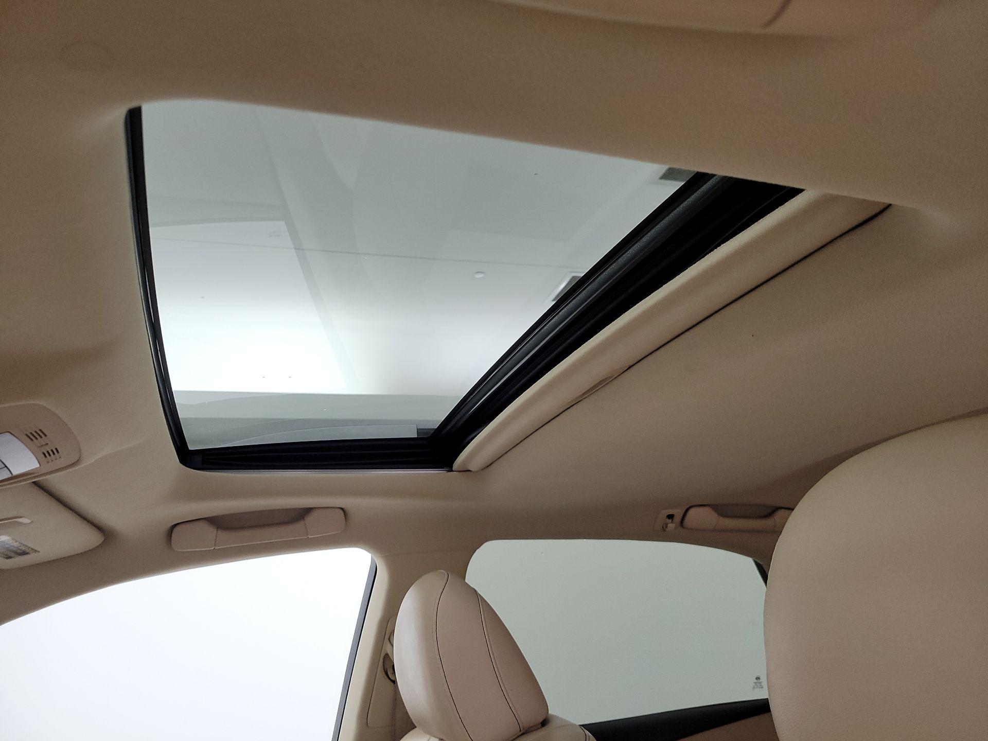 Thumbnail: 2015 Lexus RX - 20