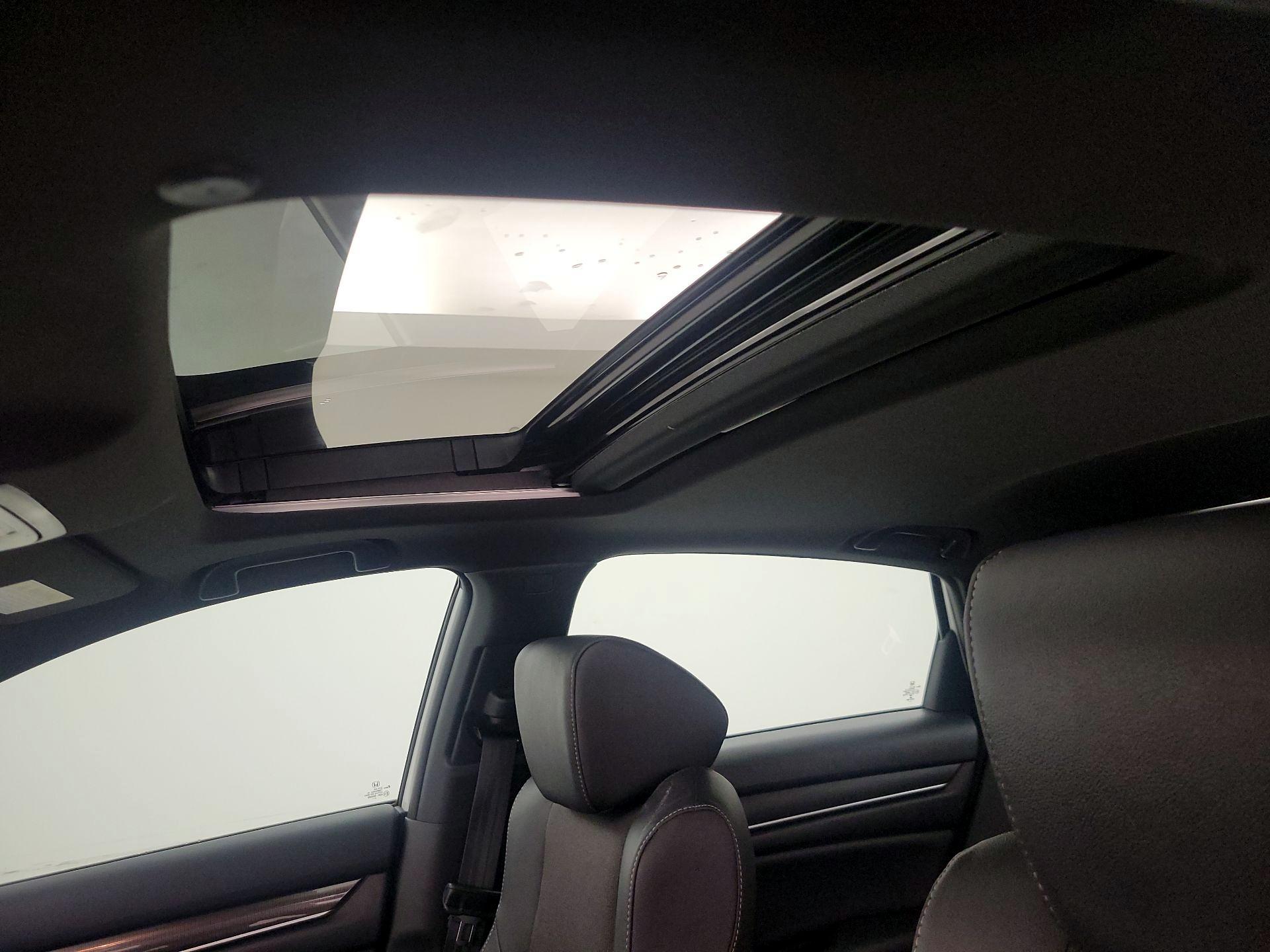 Thumbnail: 2021 Honda Accord - 19