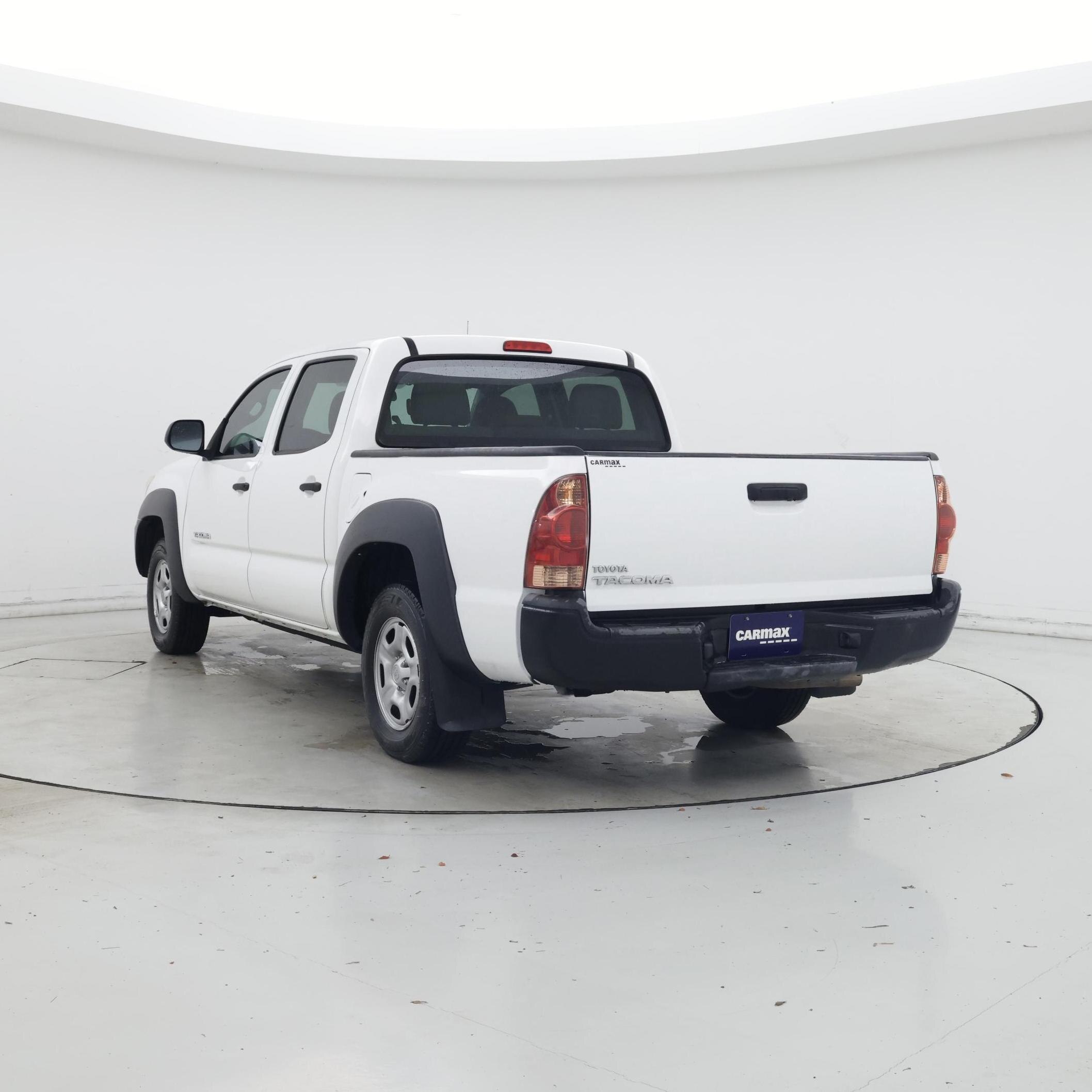 Thumbnail: 2015 Toyota Tacoma - 2